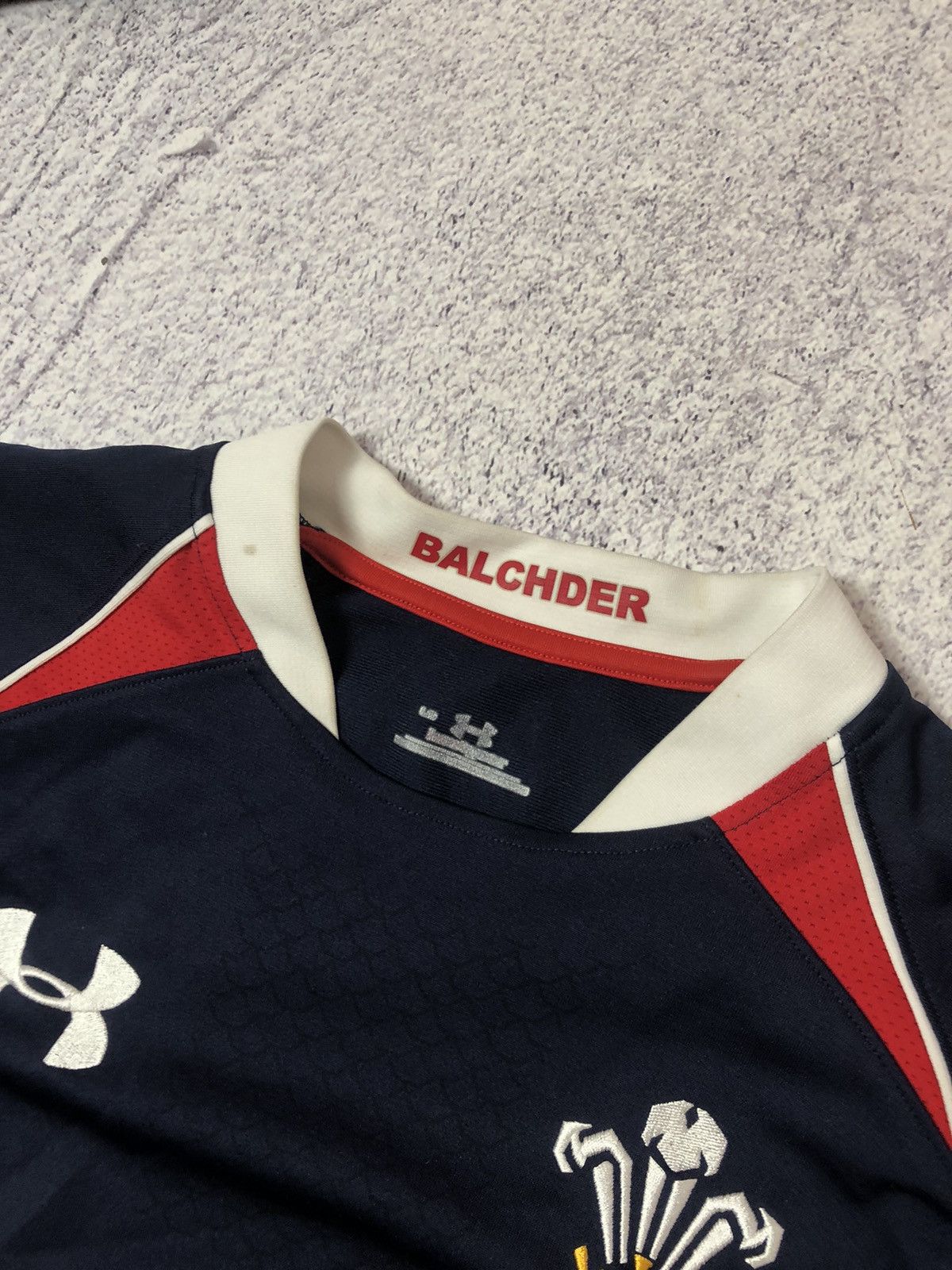 Under Armour Men’s rugby jersey WRU ADMIRAL UNDER ARMOUR SIZE L Size US L / EU 52-54 / 3 - 4 Thumbnail