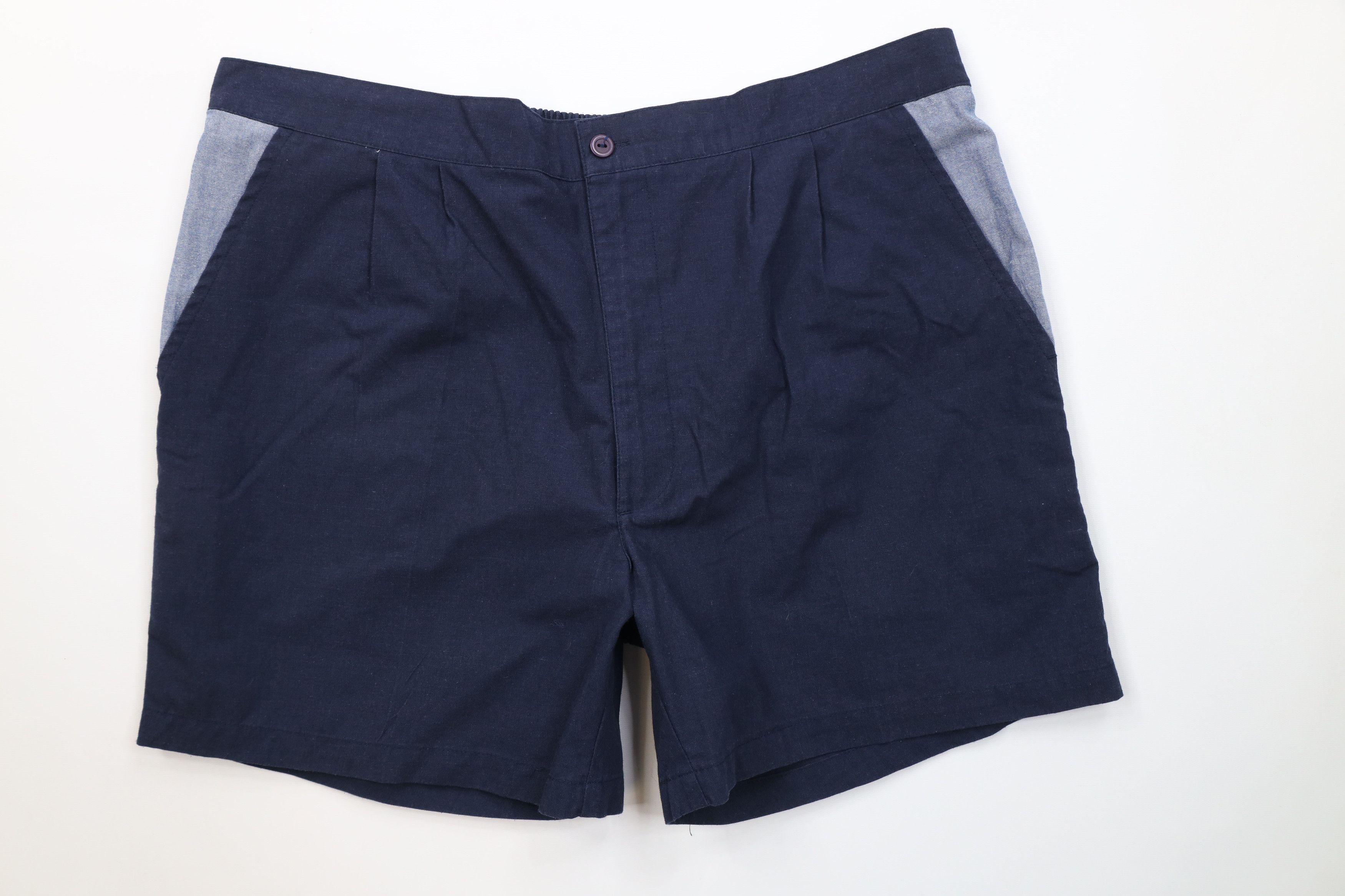 Vintage Vintage 70s Streetwear Chambray Trim Above Knee Shorts Blue Size US 34 / EU 50 - 1 Thumbnail