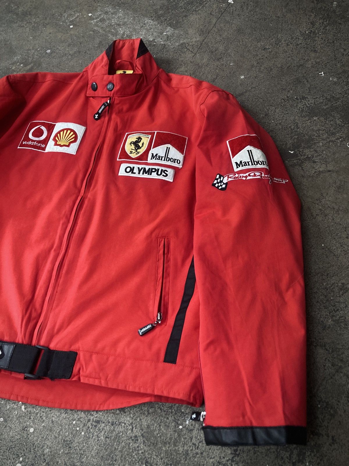Ferrari × Formula 1 × Marlboro Vintage 90s Ferrari x Marlboro Racing Jacket Size US XL / EU 56 / 4 - 3 Thumbnail