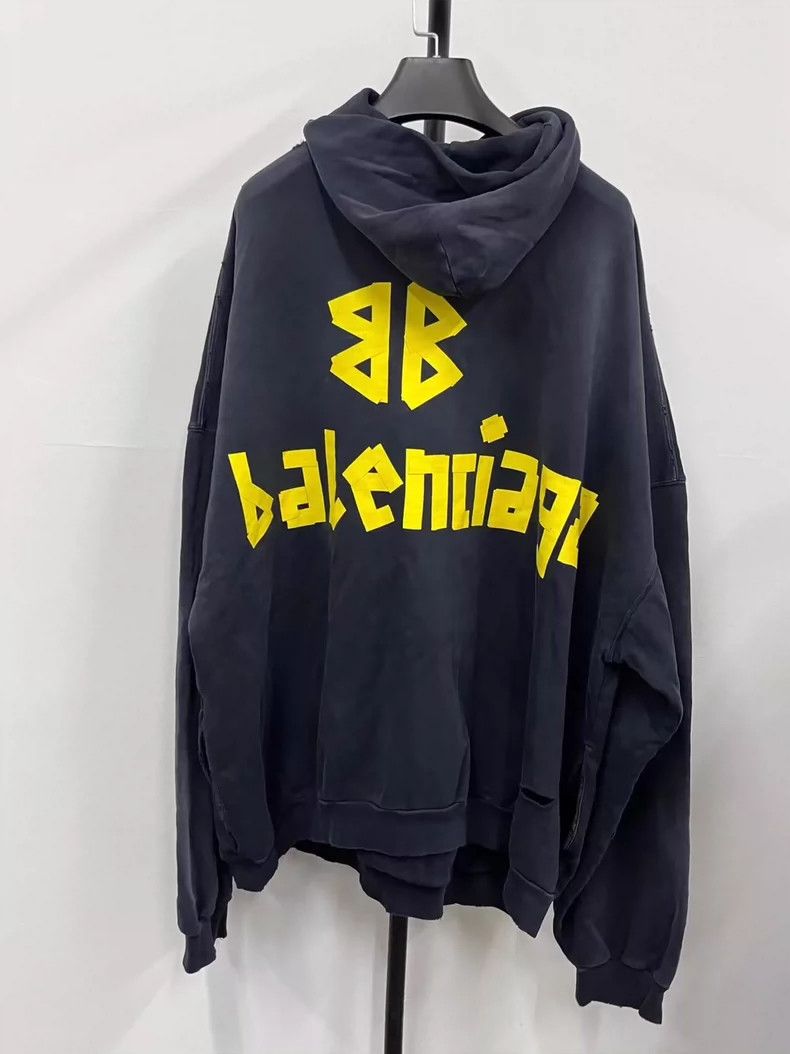 Balenciaga Balenciaga Adhesive tape TAPE textured paper sweatshirt Size US XL / EU 56 / 4 - 4 Thumbnail