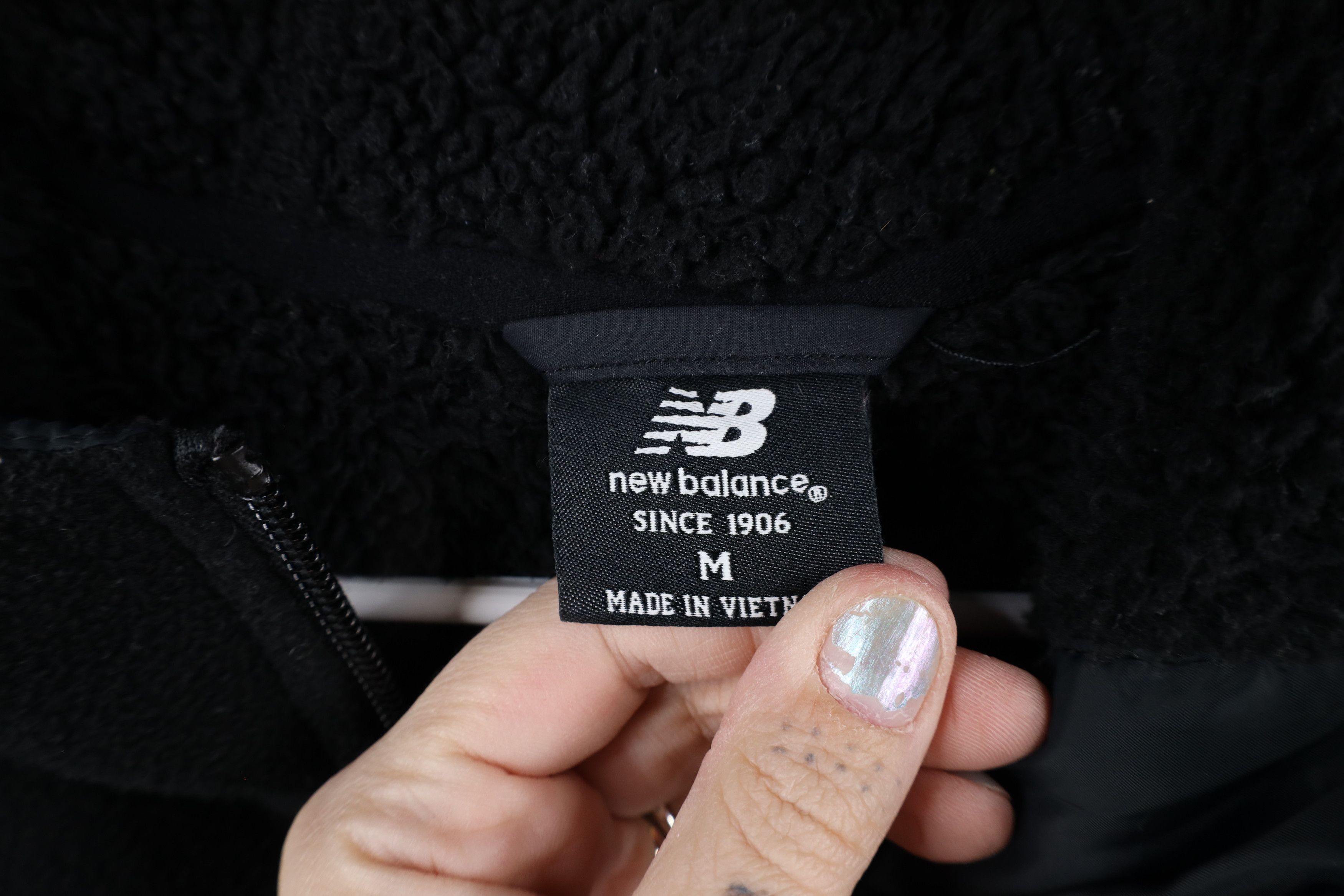 New Balance × Vintage Vintage New Balance Deep Pile Fleece Lined Full Zip Hoodie Size US M / EU 48-50 / 2 - 7 Thumbnail