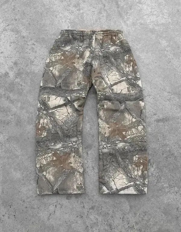 Japanese Brand Yukari x Yoko Camouflage Tree Baggy Sweatpants Size US 31 - 1 Thumbnail