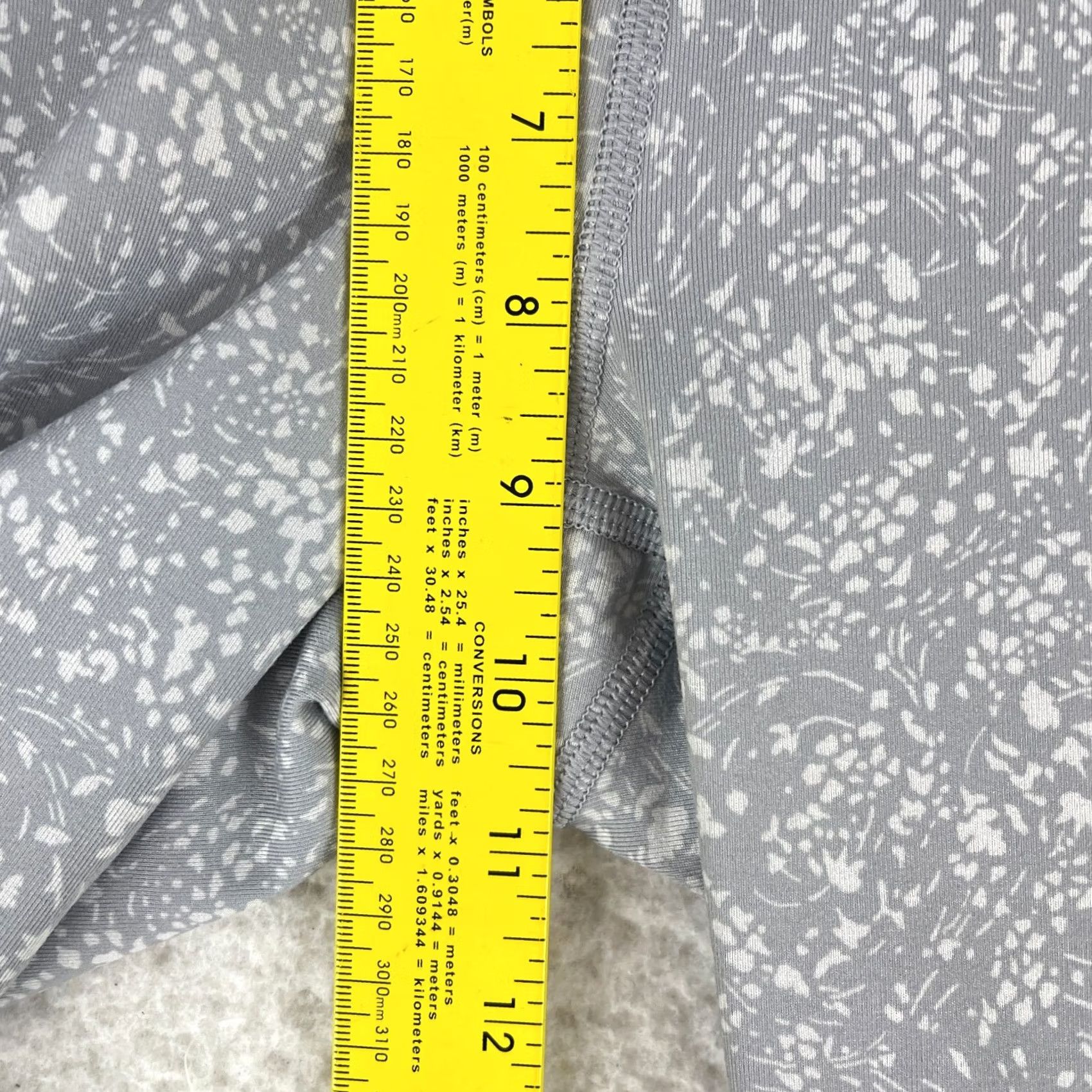 Athleta Athleta Gray Full Length Ankle Leggings Womens Stretch Yoga Small Size 28" / US 6 / IT 42 - 6 Thumbnail