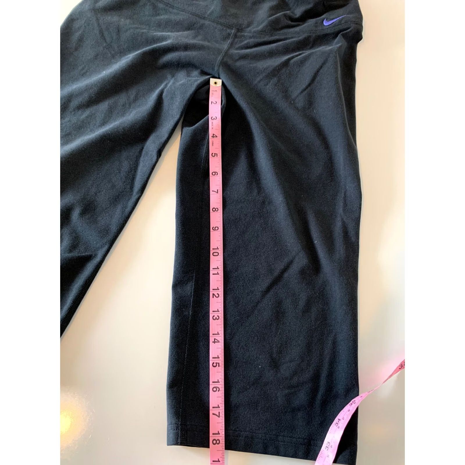 Nike Nike Dri-Fit Cropped Yoga Athletic Pants Women's M Black Purple Nike Dri-FIT Yoga Pants Womens M Black Purple Size 32" / US 10 / IT 46 - 7 Thumbnail
