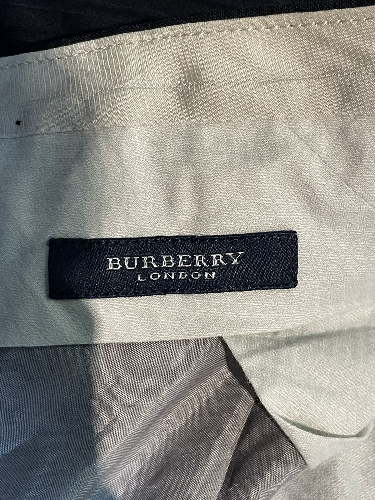 Burberry × Japanese Brand Burberry Formal Trousers (26) Size US 32 / EU 48 - 9 Thumbnail