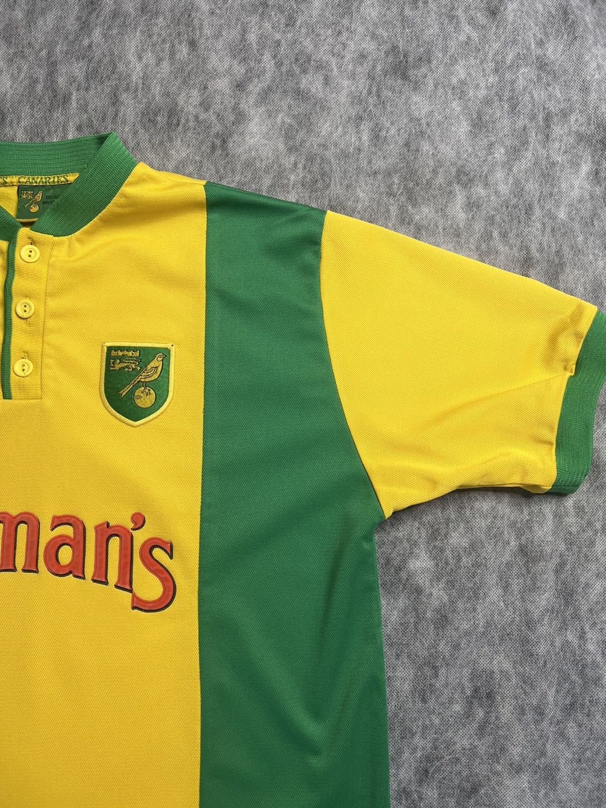 Other Norwich City Home Football Shirt 1999/01 Adults L Size US L / EU 52-54 / 3 - 6 Thumbnail