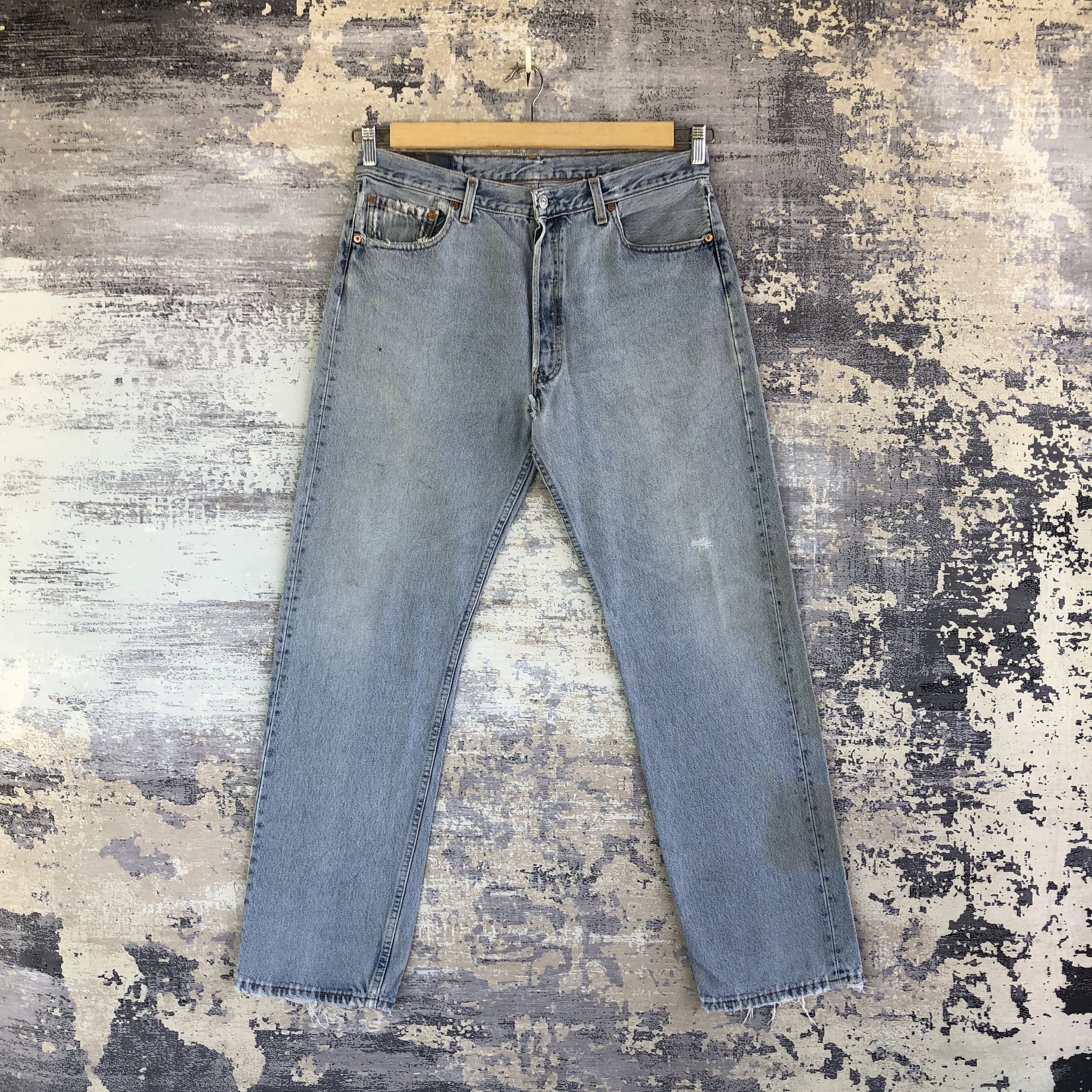 Levi's Vintage Levis 501 Sun Faded Jeans Levi's Stonewash Denim Size US 34 / EU 50 - 1 Thumbnail
