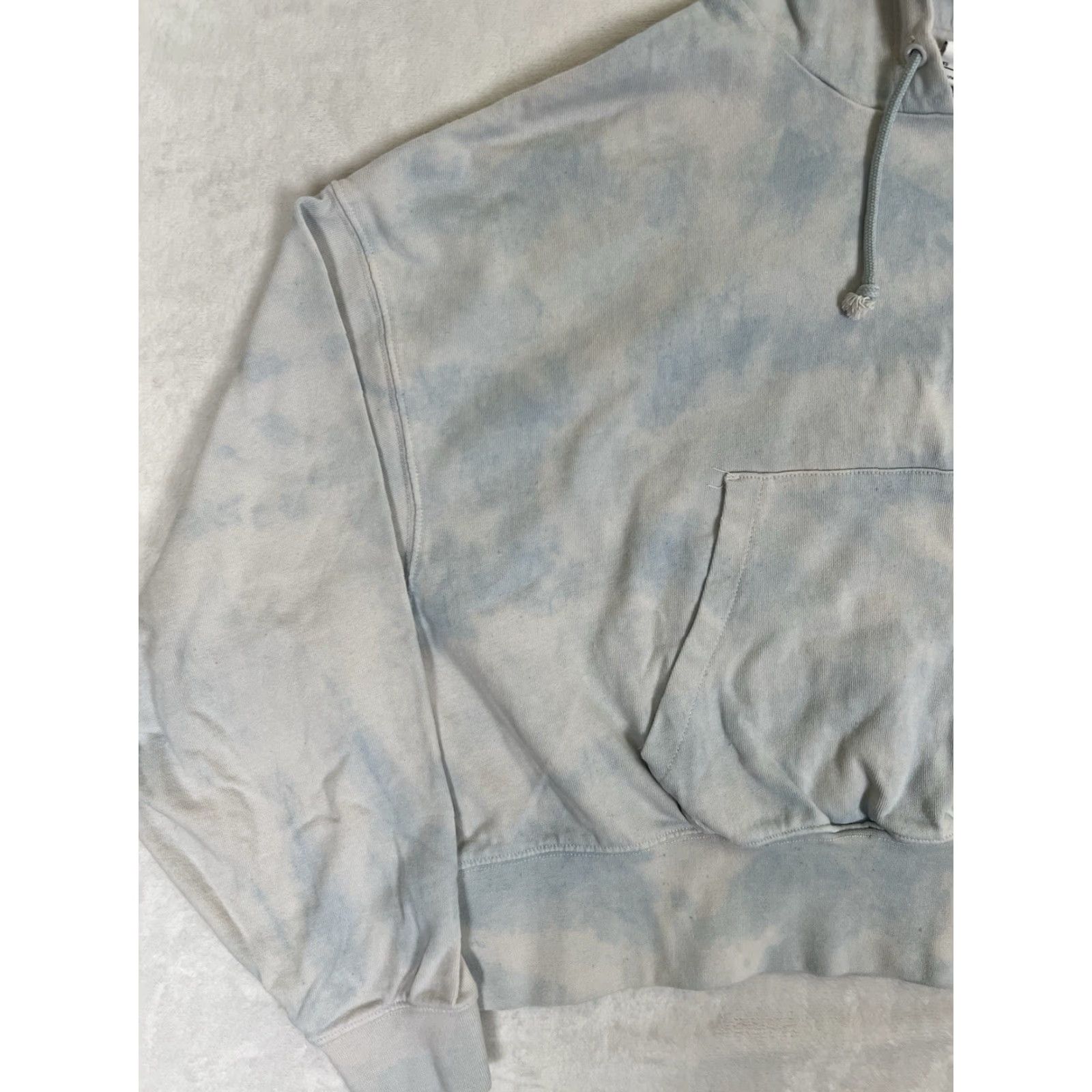Nike Nike Women's Hoodie Pullover Oversized XS Tie Dye Worn Blue & White Colorful 90s Gym & Training Womens Mens? Size XS / US 0-2 / IT 36-38 - 2 Thumbnail