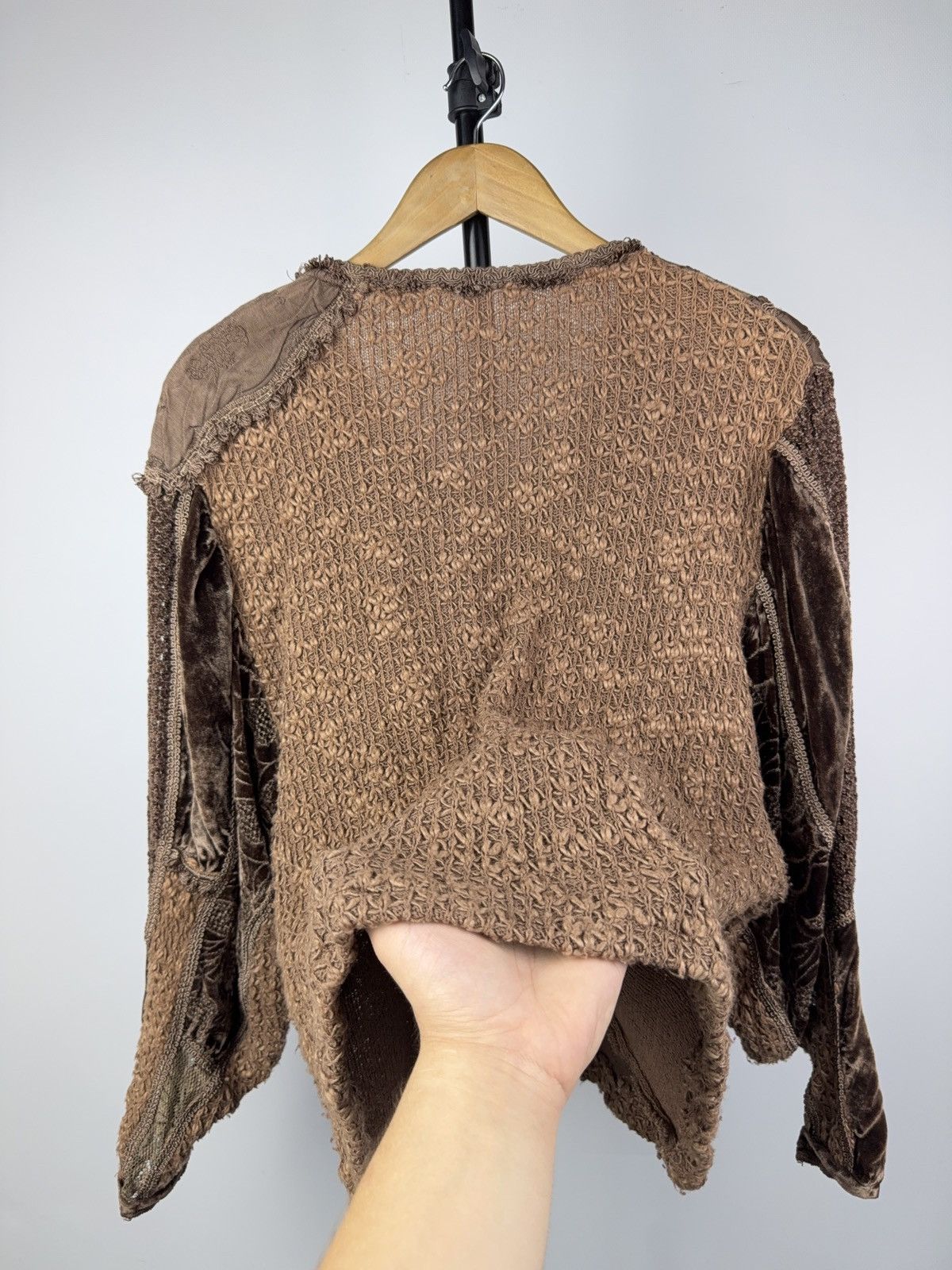 Japanese Brand Designer Avant Garde Retro Barroco Fluffy knitted sweater Size M / US 6-8 / IT 42-44 - 14 Thumbnail