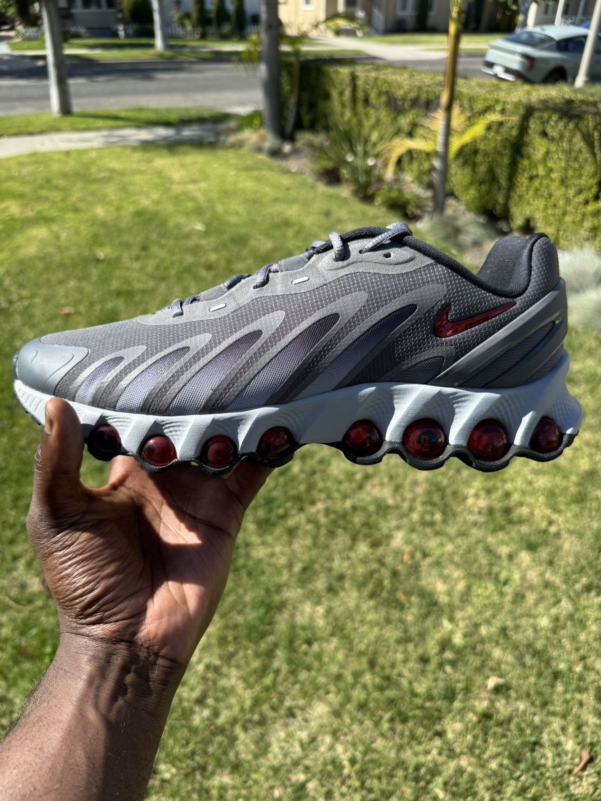 Nike NIKE AIR MAX DN8 Size US 12 / EU 45 - 3 Thumbnail
