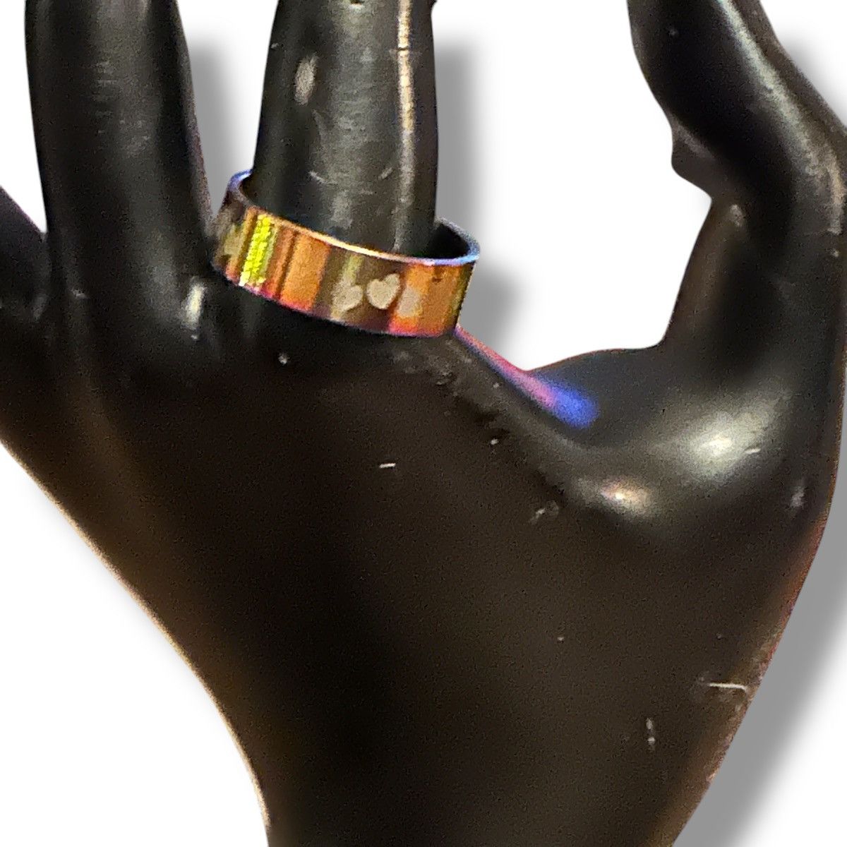 Other Rainbow titanium holographic heart print band ring Size ONE SIZE - 2 Thumbnail