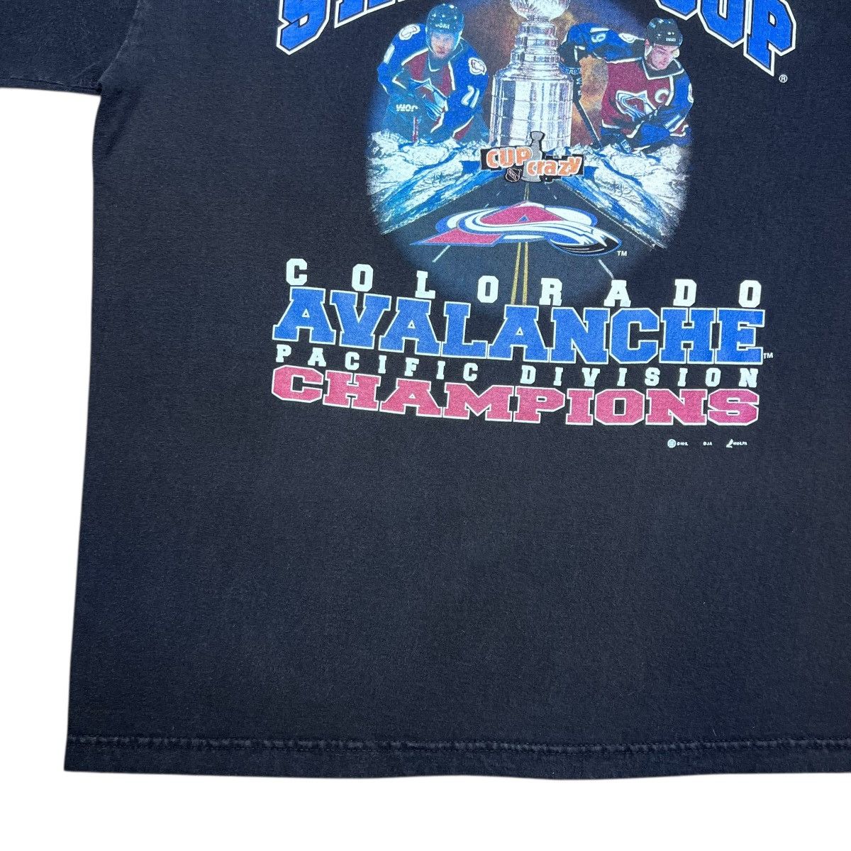 NHL Vtg 2001 NHL Colorado Avalanche Road To Stanley Cup T-Shirt Size US XL / EU 56 / 4 - 6 Thumbnail