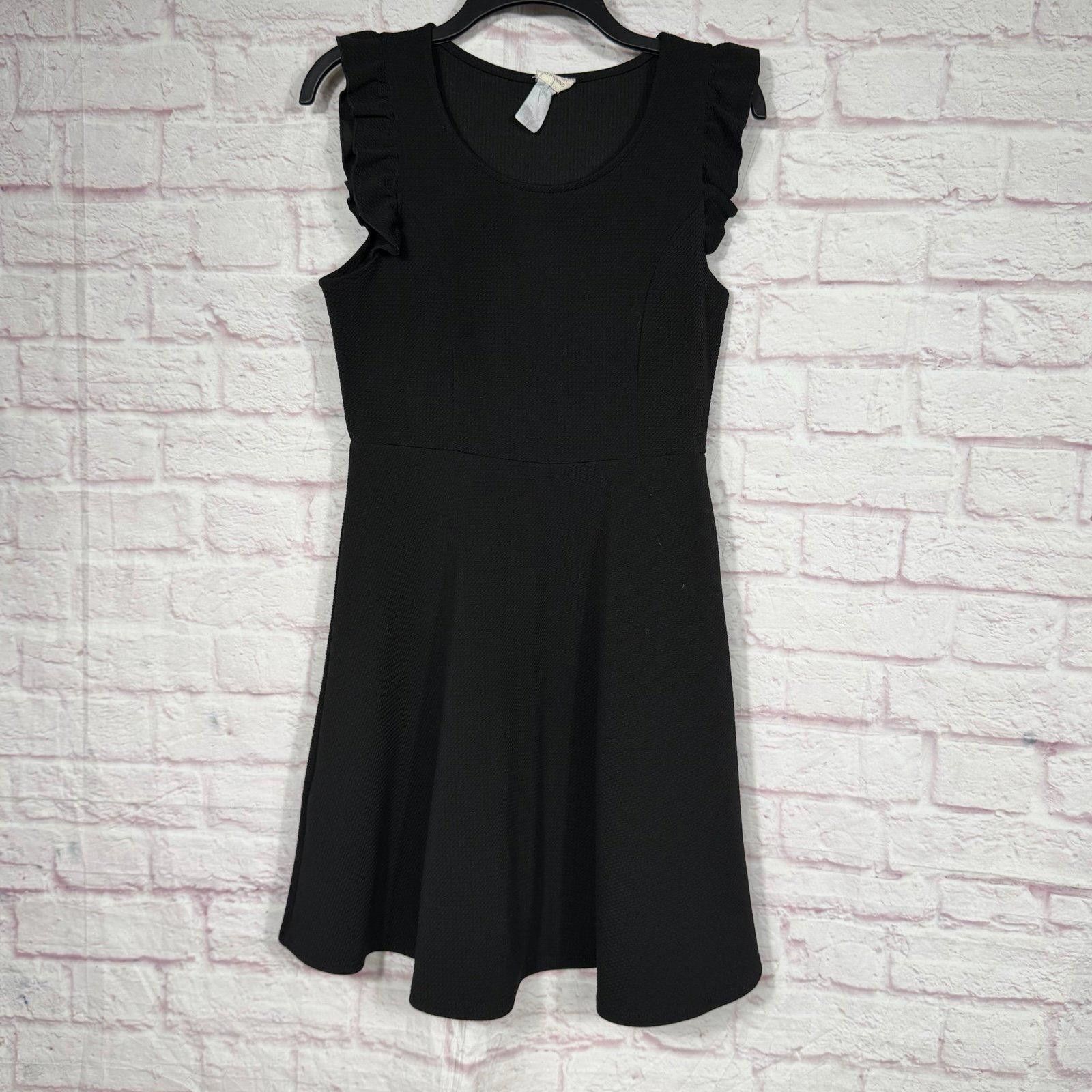 Other Caution to the Wind Large Black Sleeveless Ruffle Dress Size L / US 10 / IT 46 - 1 Thumbnail