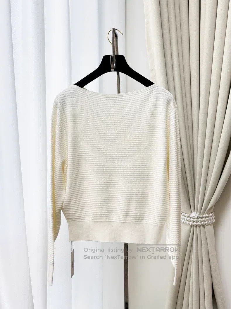 Loro Piana Loro Piana Off-white round neck bat-sleeve knit top Size S / US 4 / IT 40 - 2 Thumbnail