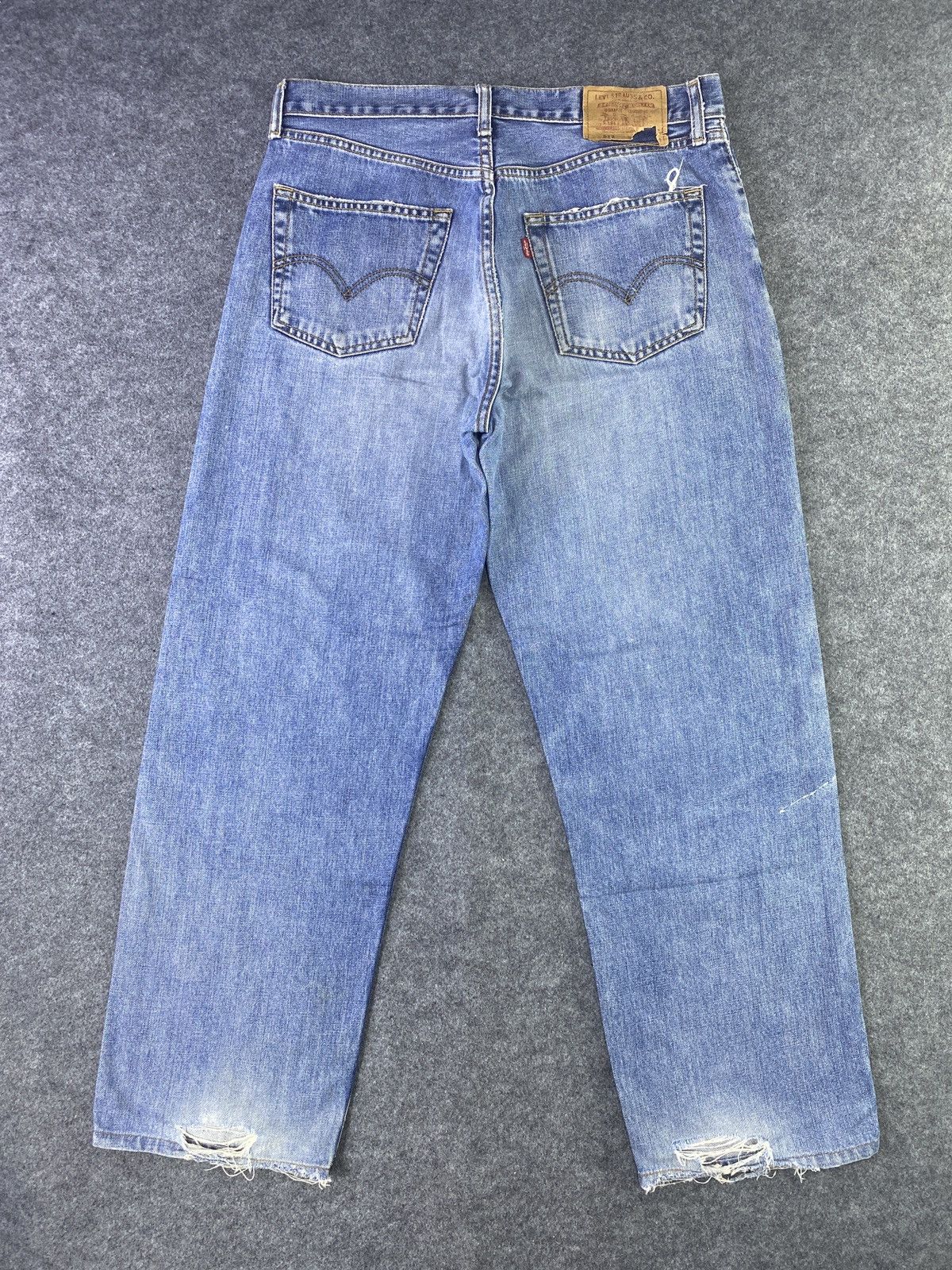 Jean × Levi's × Vintage VINTAGE LEVIS 513 DISTRESS BLUE WASH JEANS - J912 Size US 34 / EU 50 - 3 Thumbnail