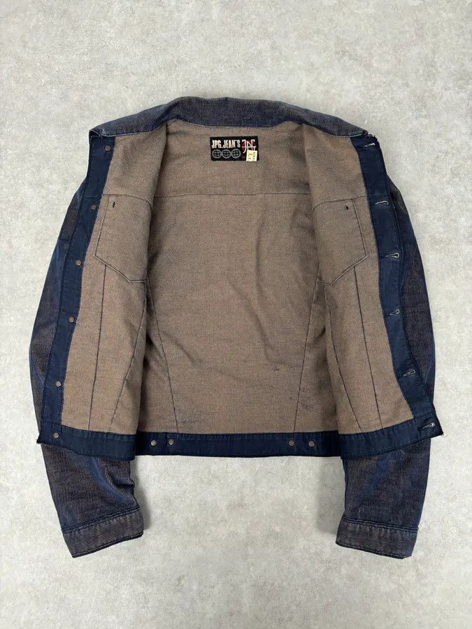 Jean Paul Gaultier 2000s Jean Paul Gaultier Navy Relief Denim Multi-Pocket Denim Jacket Size US S / EU 44-46 / 1 - 7 Thumbnail
