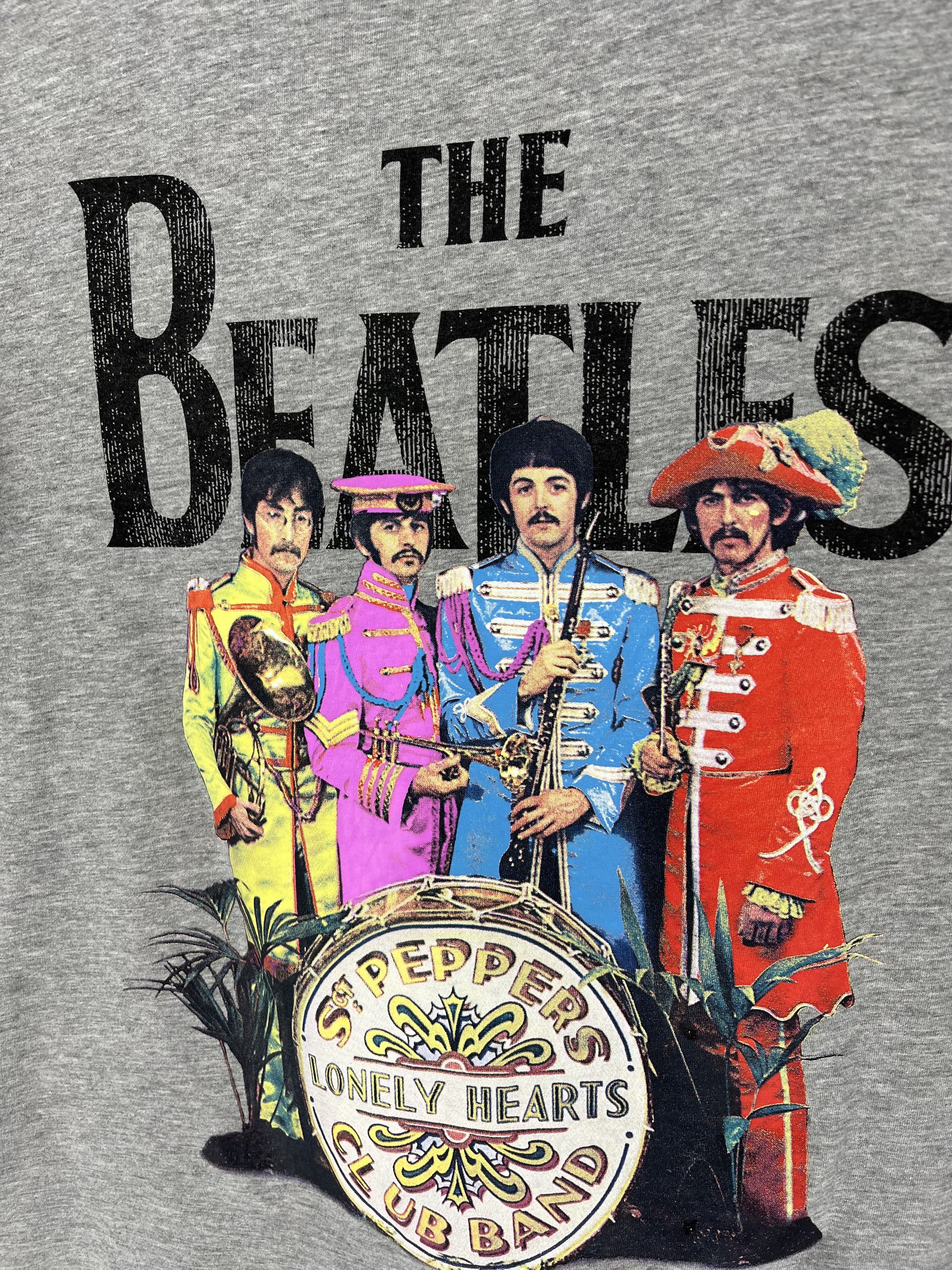Band Tees Vintage Y2K The Beatles Submarine Thrashed Rock Streetwear Size US L / EU 52-54 / 3 - 7 Thumbnail