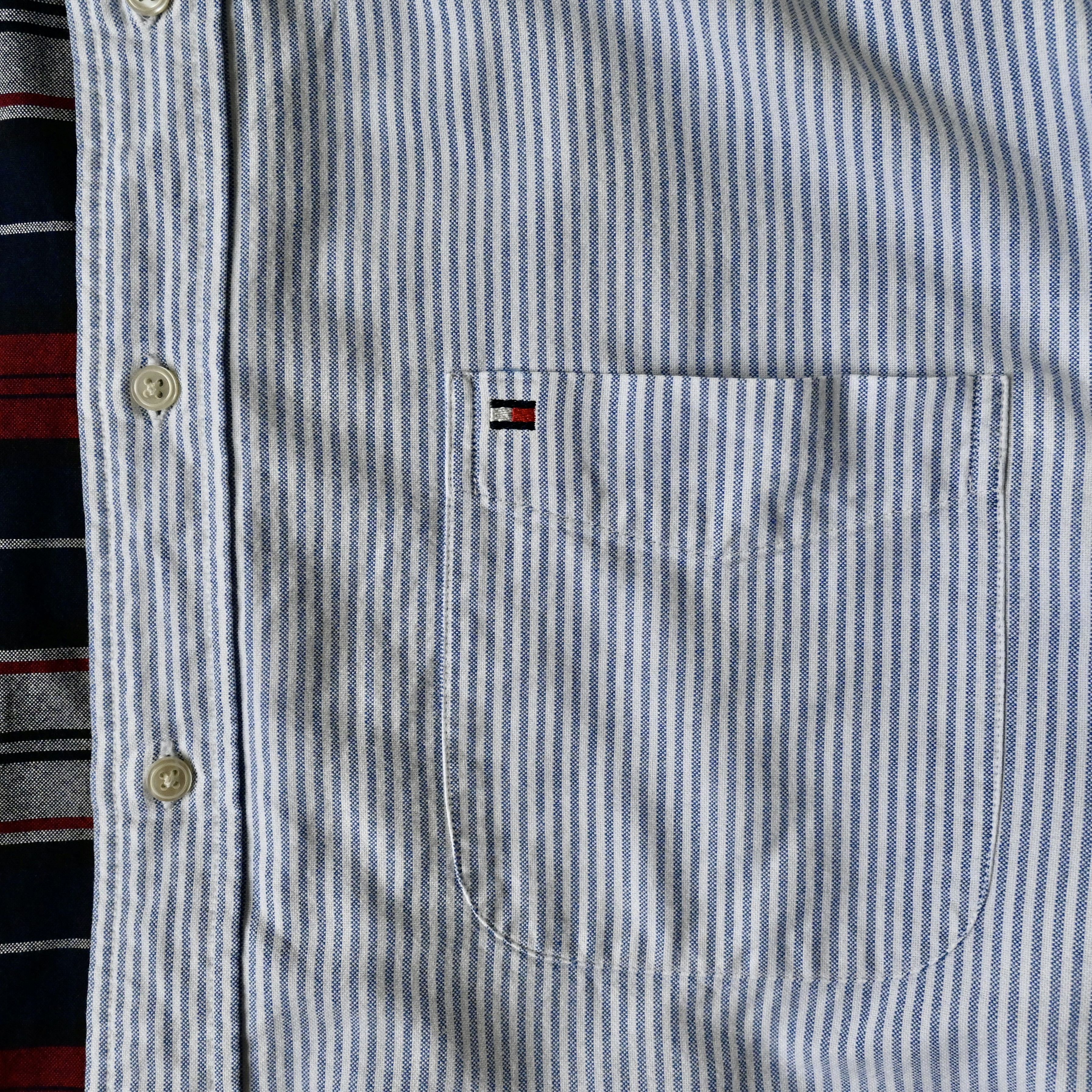 Tommy Hilfiger 2000s Tommy Hilfiger "two face" BD shirt, crazy pattern Size US XL / EU 56 / 4 - 7 Thumbnail