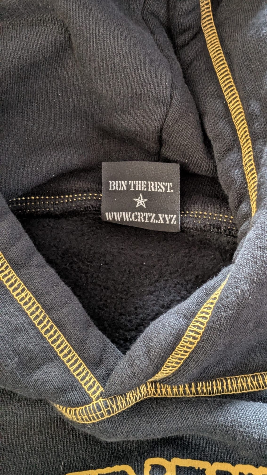 Corteiz Corteiz Alcatraz Contrast Hoodie Black/Yellow Size US M / EU 48-50 / 2 - 6 Thumbnail