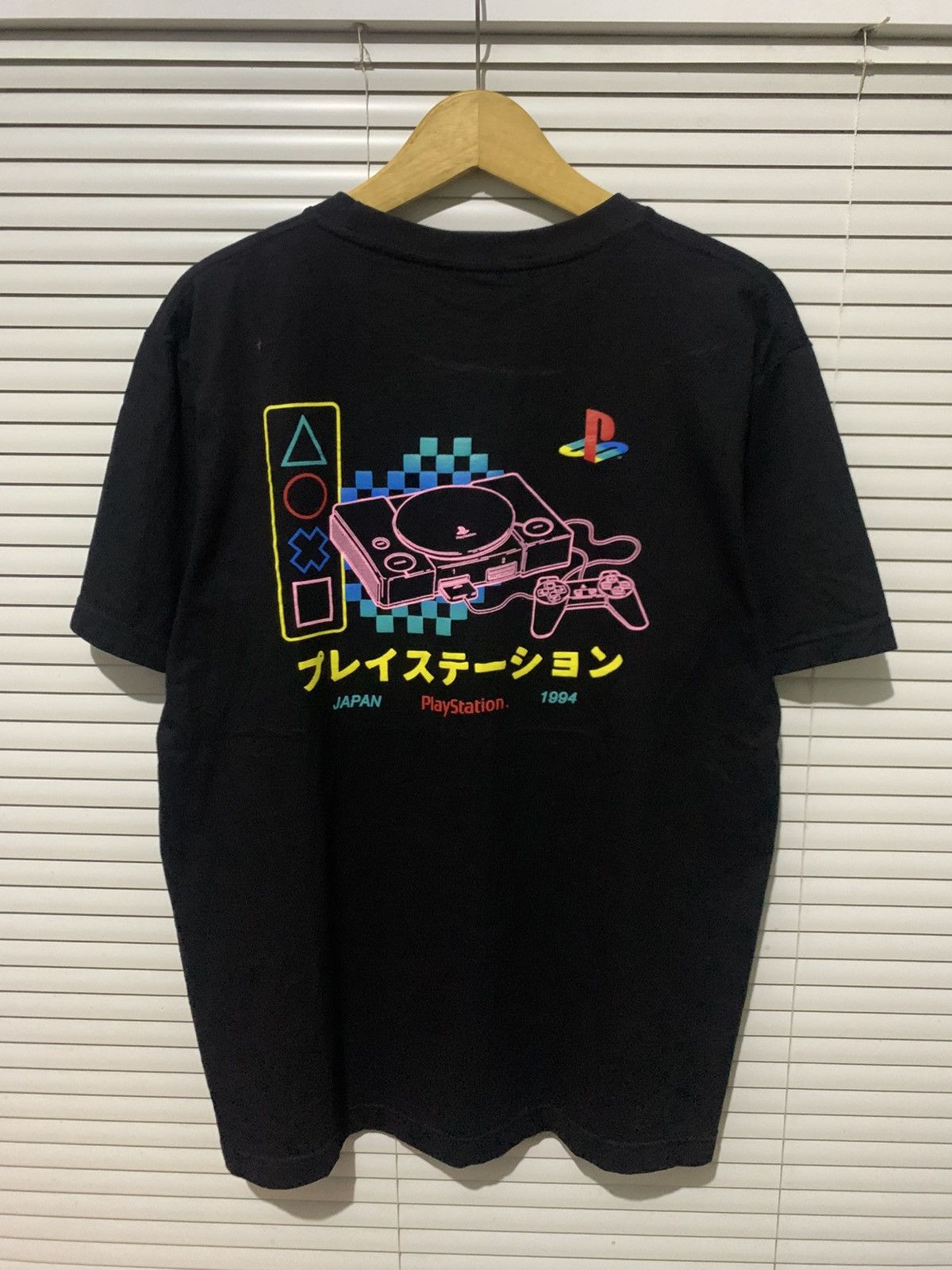 Playstation Vintage PlayStation 1994 Japan Console Graphic Tee Size US L / EU 52-54 / 3 - 3 Thumbnail