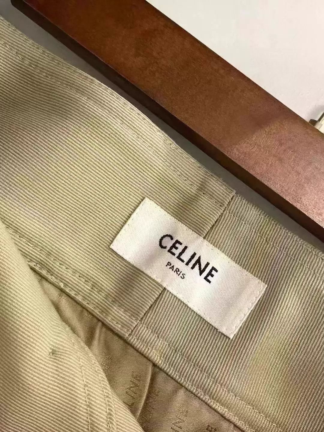 Celine Celine 23 Gold Button Khaki Mini Skirt 36 Size 26" / US 2 / IT 38 - 8 Thumbnail