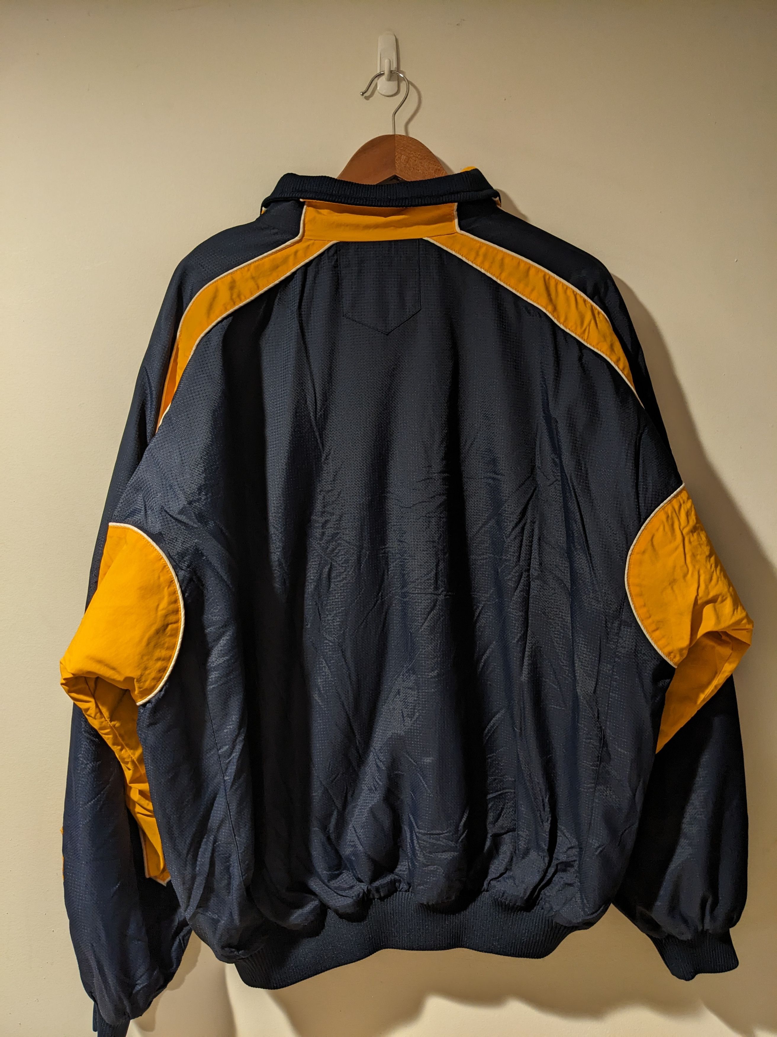 Majestic × Vintage Vintage Michigan University Majestic Fleeced Lined Jacket Size US XL / EU 56 / 4 - 6 Thumbnail