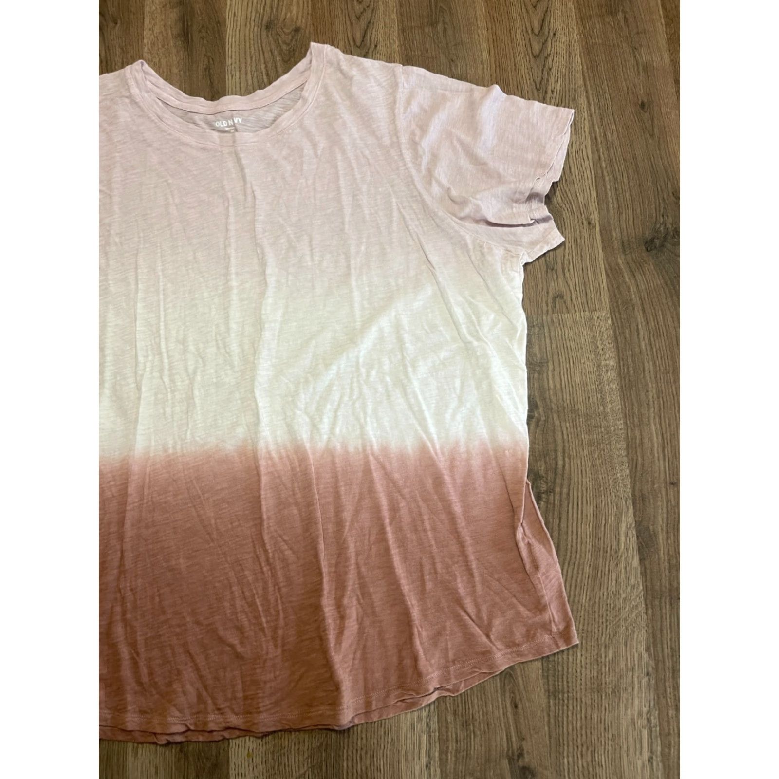 Old Navy Old Navy Shirts Women's 3X Ombre Pink White Brown T-Shirt Short Sleeve Round Neck Casual Multicolor Basic Colorful - Fall Spring Summer 3X Womens Size XXL / US 16-18 / IT 52-54 - 4 Thumbnail