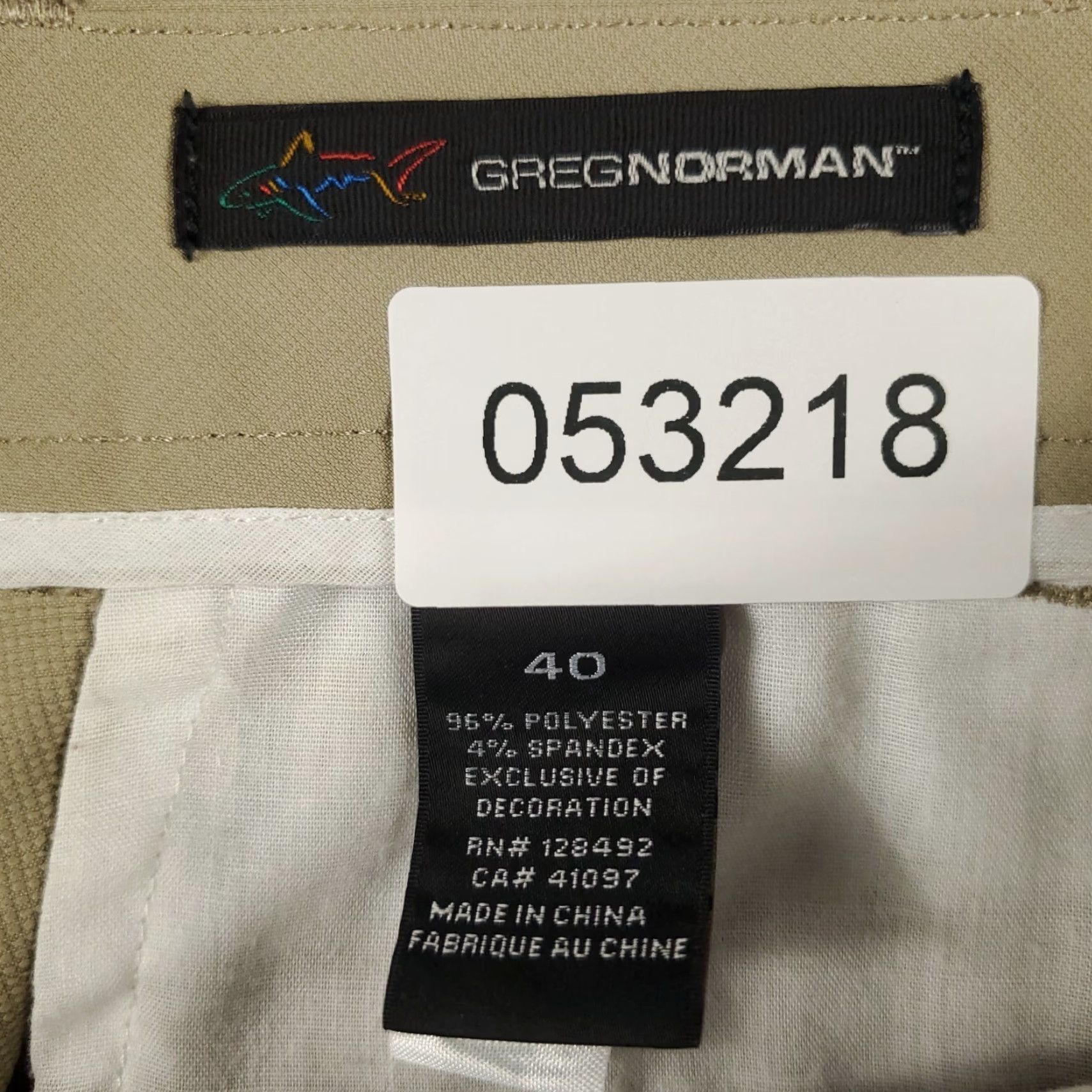 Vintage Greg Norman Shorts Mens 40 Beige Flat Front Chino Golf Casual Size US 40 / EU 56 - 8 Thumbnail