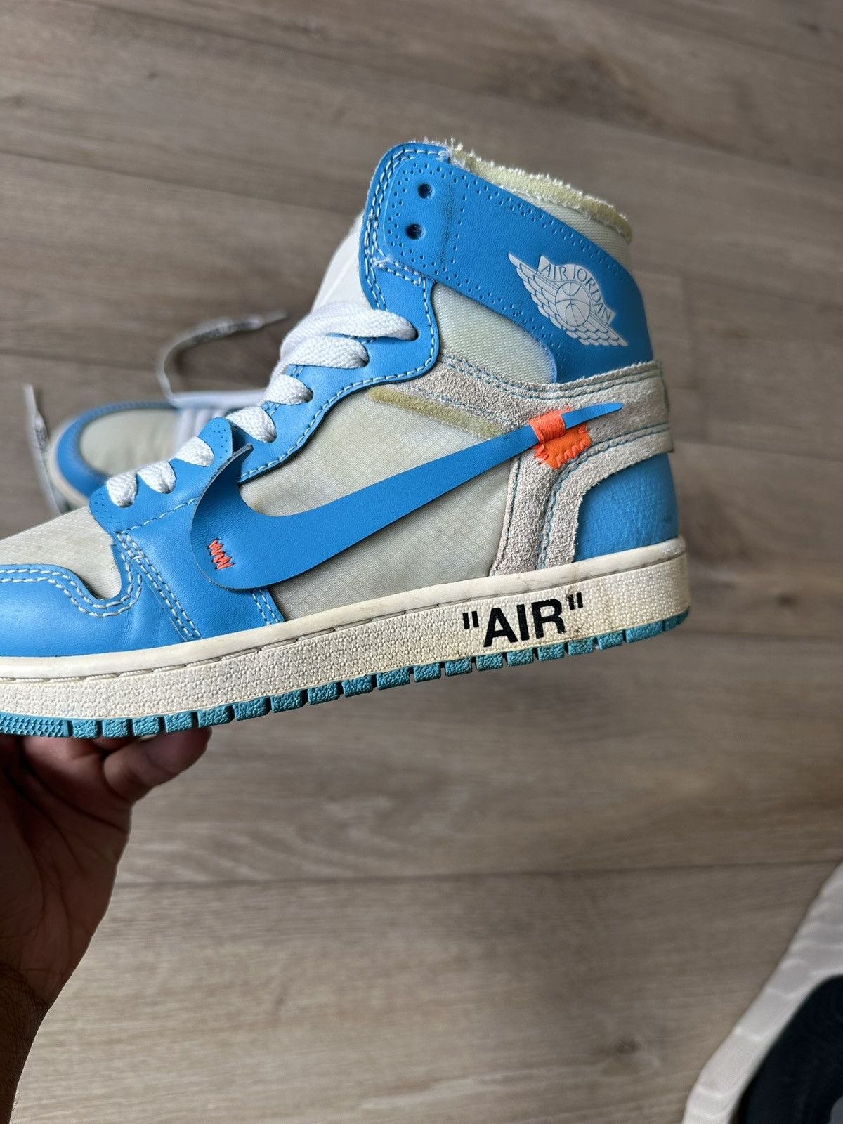 Jordan Brand × Off-White Jordan 1 Retro OG x Off-White High UNC Sz 6 Size US 6 / EU 39 - 13 Thumbnail