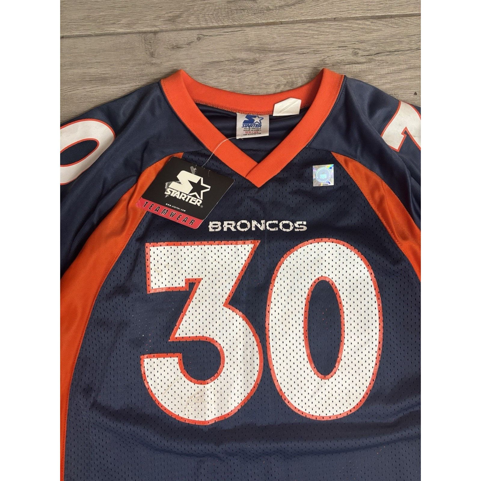 Starter Vintage Starter Terrell Davis #30 Broncos Jersey XL NFL NWT Size US XL / EU 56 / 4 - 2 Thumbnail