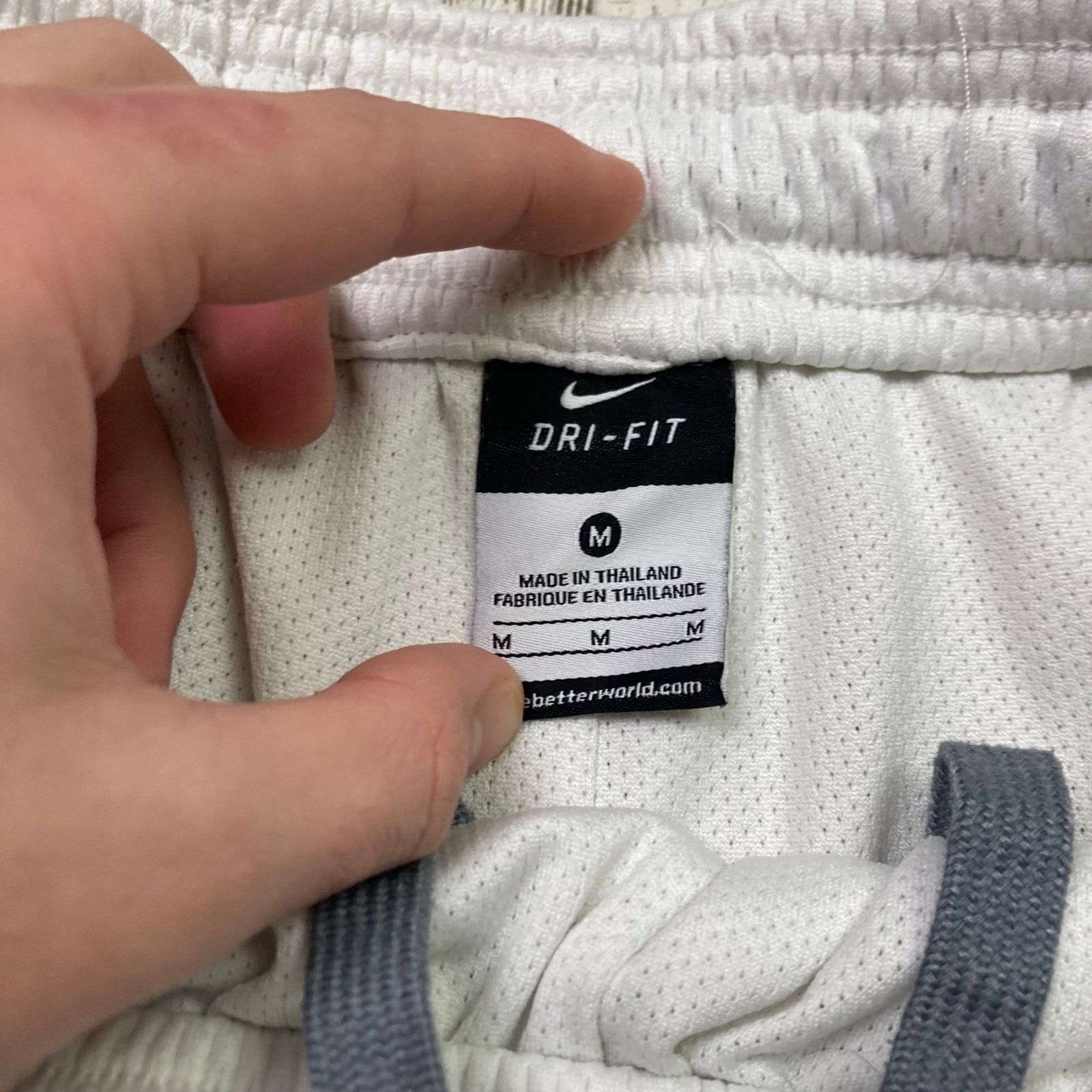 Nike Nike Athletic Gym Shorts Size US 32 / EU 48 - 4 Thumbnail