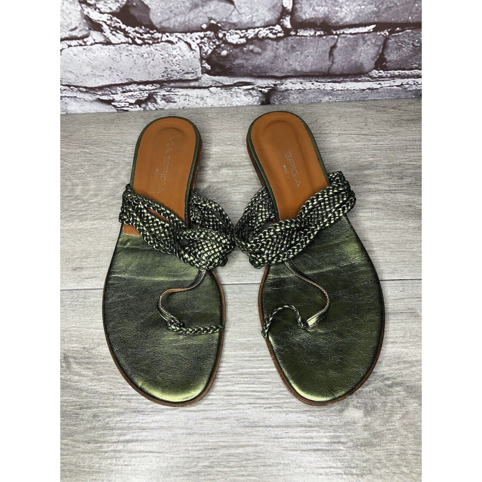 Other Via Spiga Metallic Green Leather Braided Flats Sandals Women Size US 8.5 / IT 38.5 - 2 Thumbnail