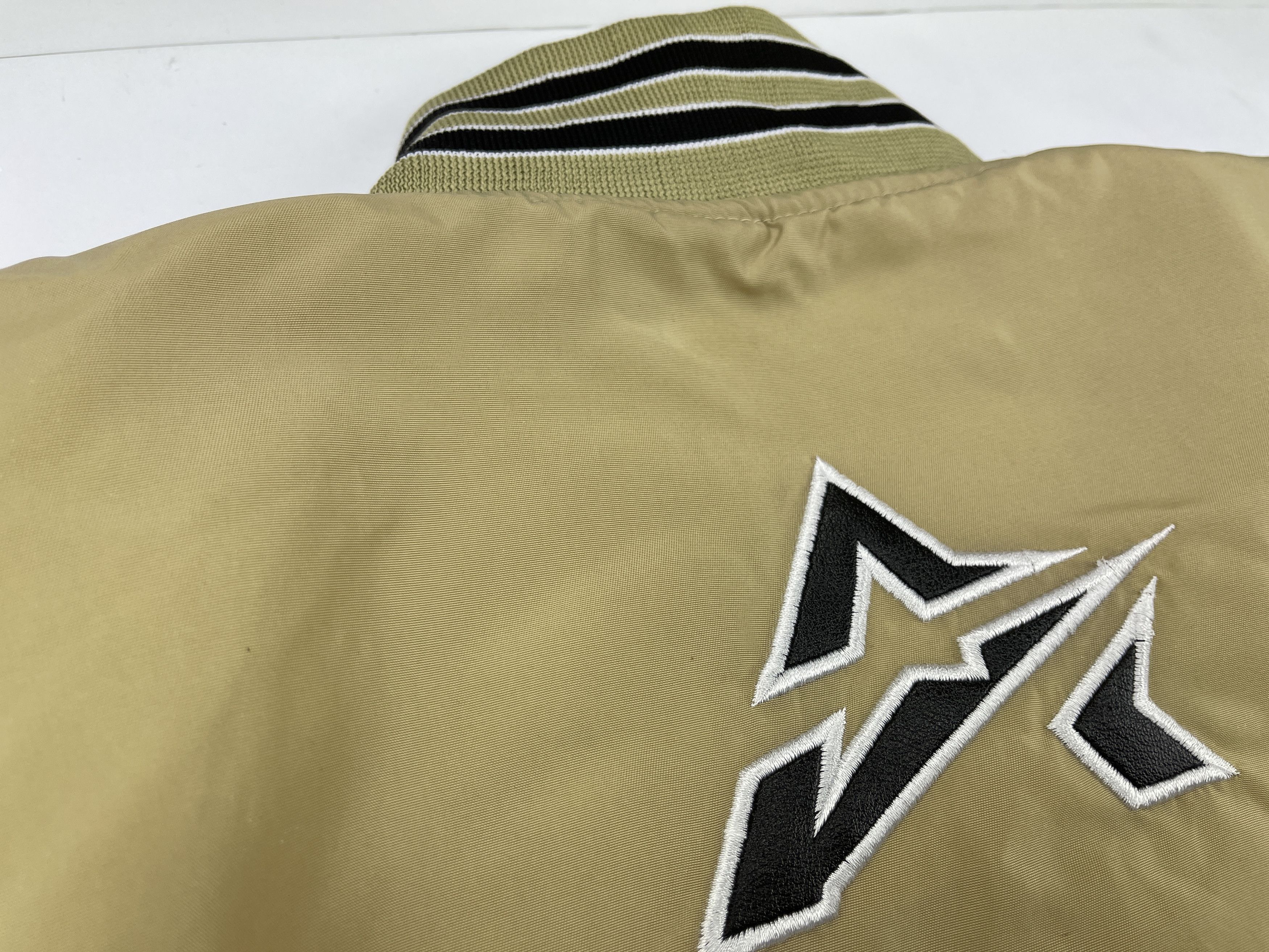 Avirex AVIREX jacket, vintage 90s hip hop 1990s college Y2K XL Size US XL / EU 56 / 4 - 18 Thumbnail