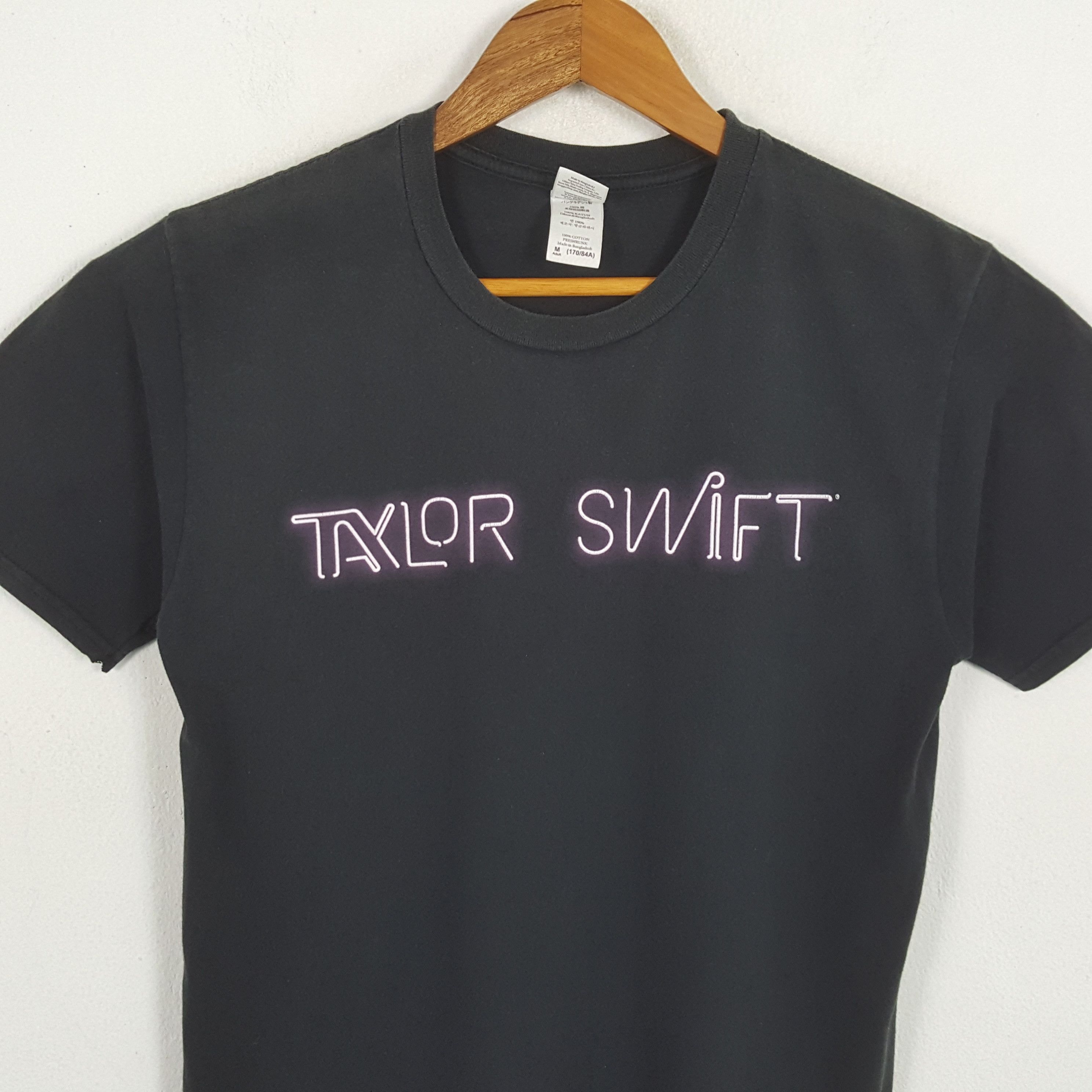 Band Tees × Vintage Vintage TAYLOR SWIFT American Singer Songwriter T-Shirts Size US S / EU 44-46 / 1 - 2 Thumbnail