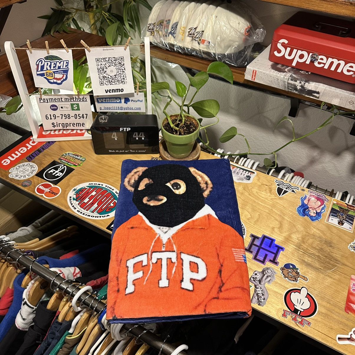 Fuck The Population Ftp bear towel (navy) Size ONE SIZE - 4 Thumbnail