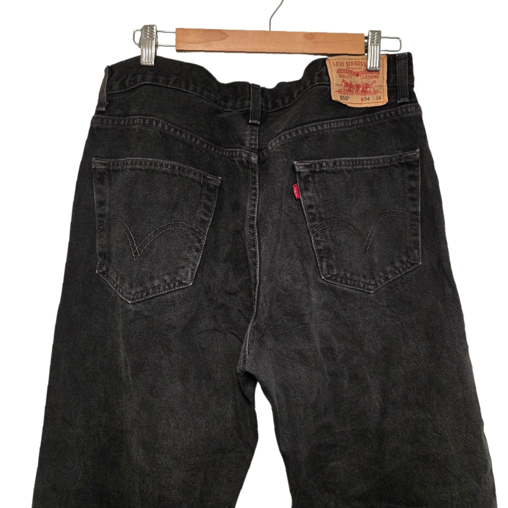 Levi's VINTAGE Levi's 505 Jeans Mens 34x34 Black Wash Relaxed Y2K 90s College Western Levi's 505 Regular Men's Jeans Body Fit Size US 34 / EU 50 - 4 Thumbnail