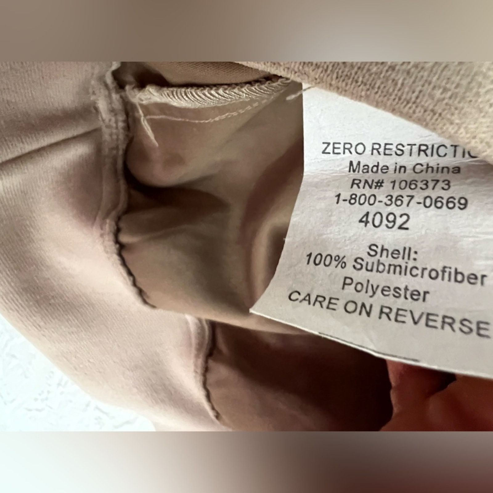 Other Zero Restriction Golf Microsuede Pullover Windshirt Tan NWT Size US XL / EU 56 / 4 - 6 Thumbnail