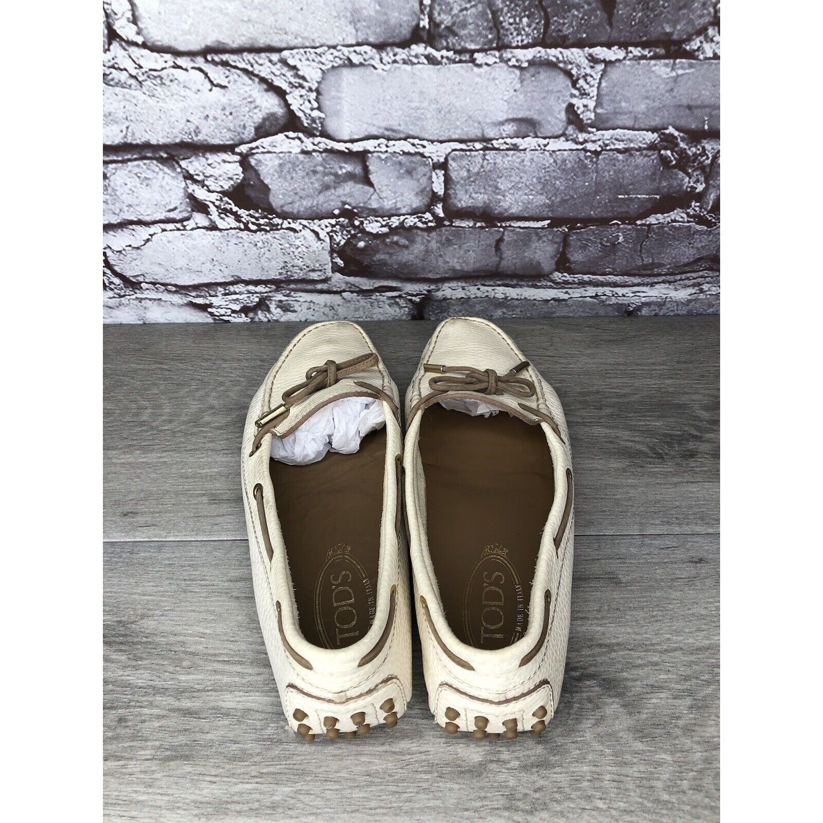 Tod's Tod’s Ivory Cream Leather Gommino Driving Moccasin Shoes Wom Size US 9.5 / IT 39.5 - 7 Thumbnail