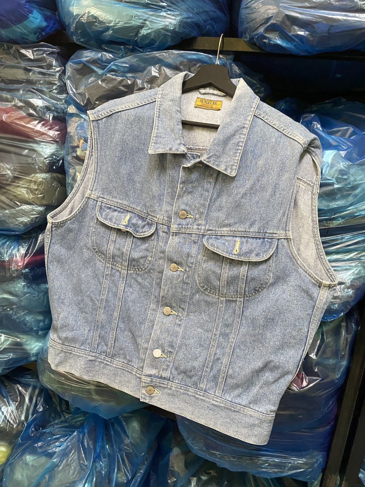 Other Vintage Sunlucas Denim Vest - Sleeveless Classic Size US L / EU 52-54 / 3 - 2 Thumbnail
