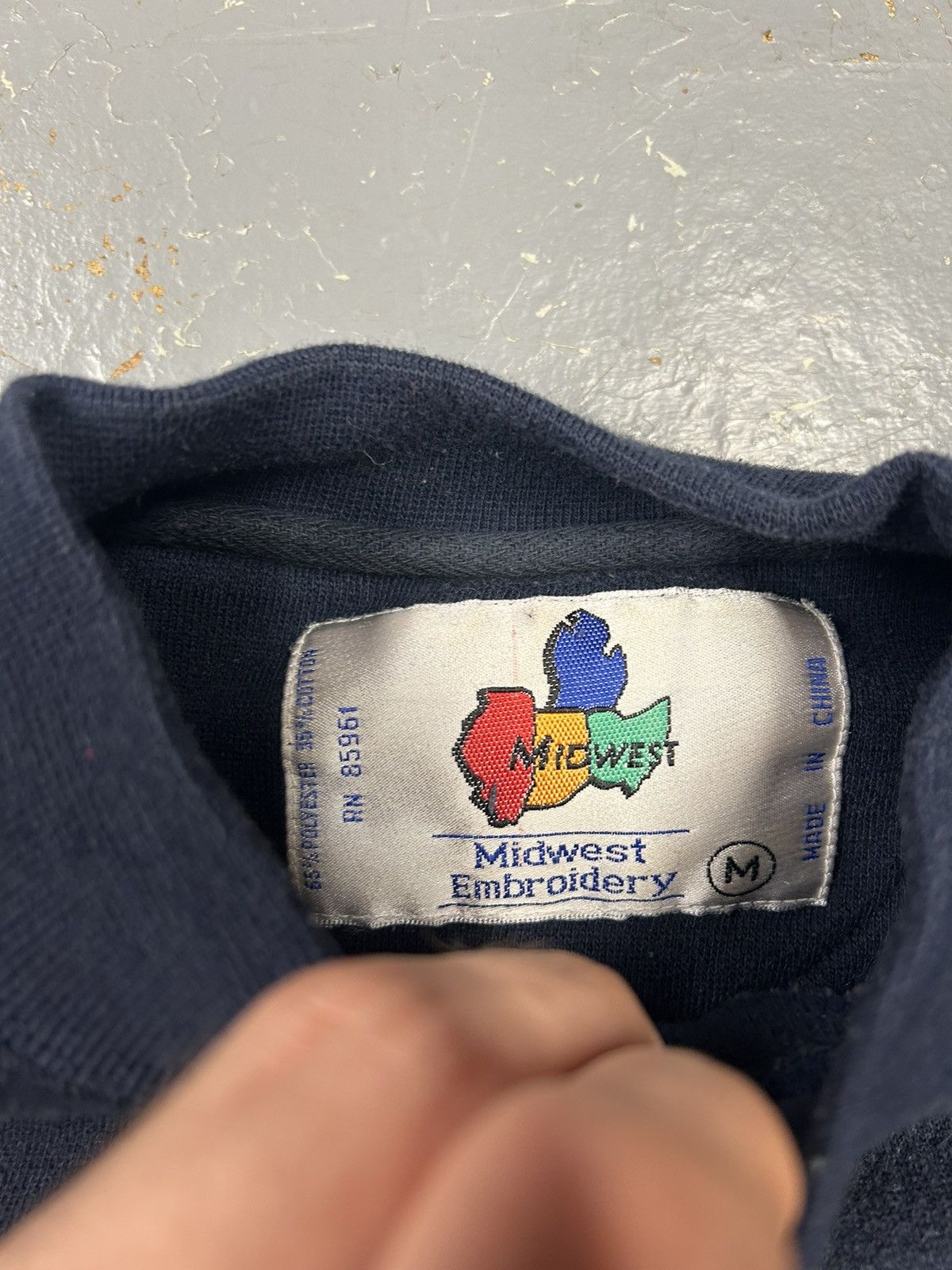 Vintage Crazy Vintage 90 Essential Navy Michigan University Crewneck Size US M / EU 48-50 / 2 - 3 Thumbnail