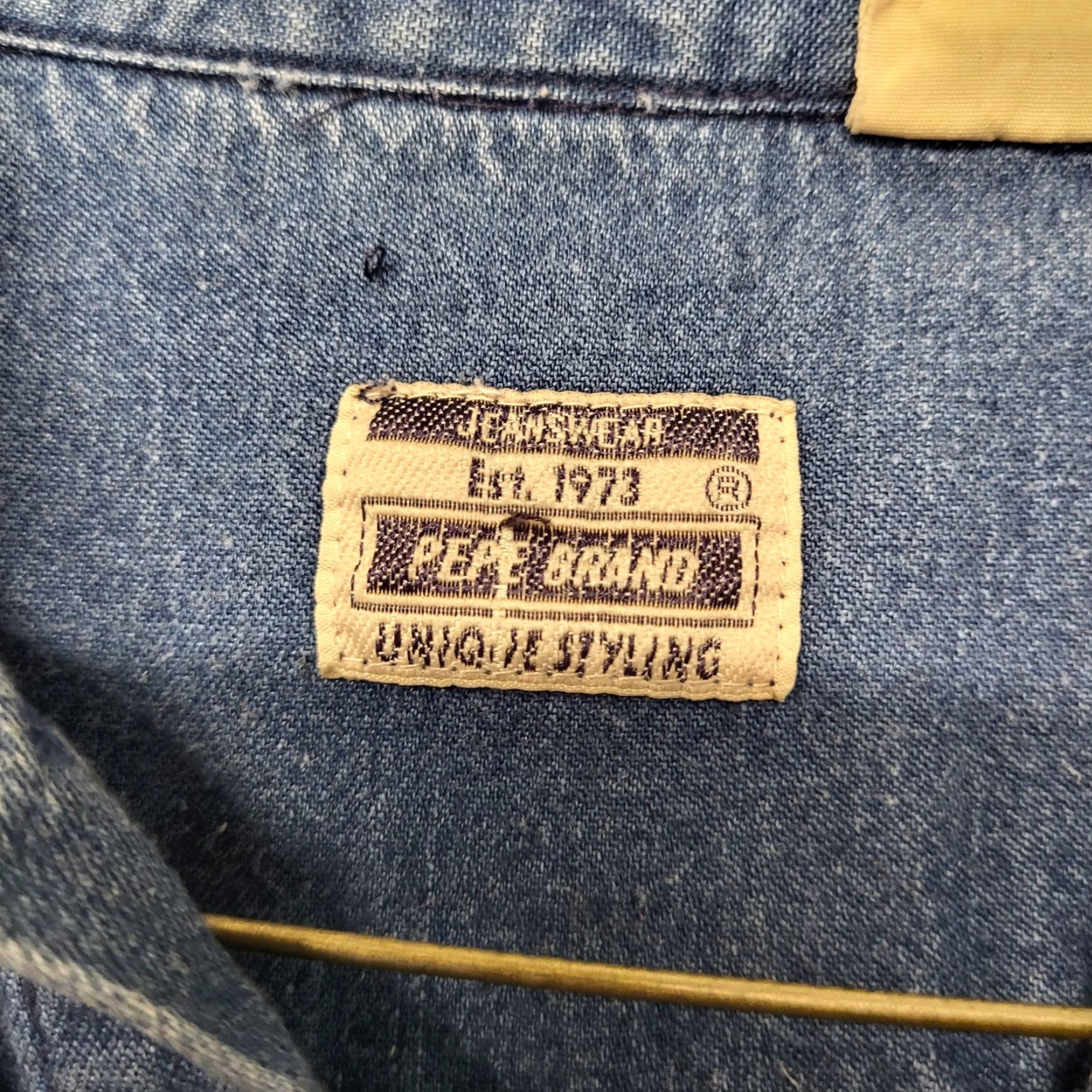 Pepe Jeans VINTAGE Pepe Jeans Shirt Men’s Size S Denim Pearl Snap Long Sleeve Cowboy Mens Blue Cowboy Theme Classic Workwear Casual 2000s Size US S / EU 44-46 / 1 - 7 Thumbnail