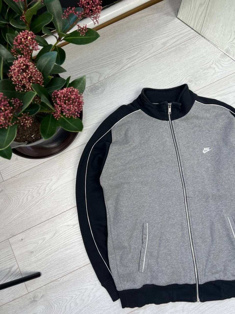 Nike × Vintage Vintage 90’s Nike Jacket Cotton Big Logo Embroidered FullZIP Size US M / EU 48-50 / 2 - 3 Thumbnail