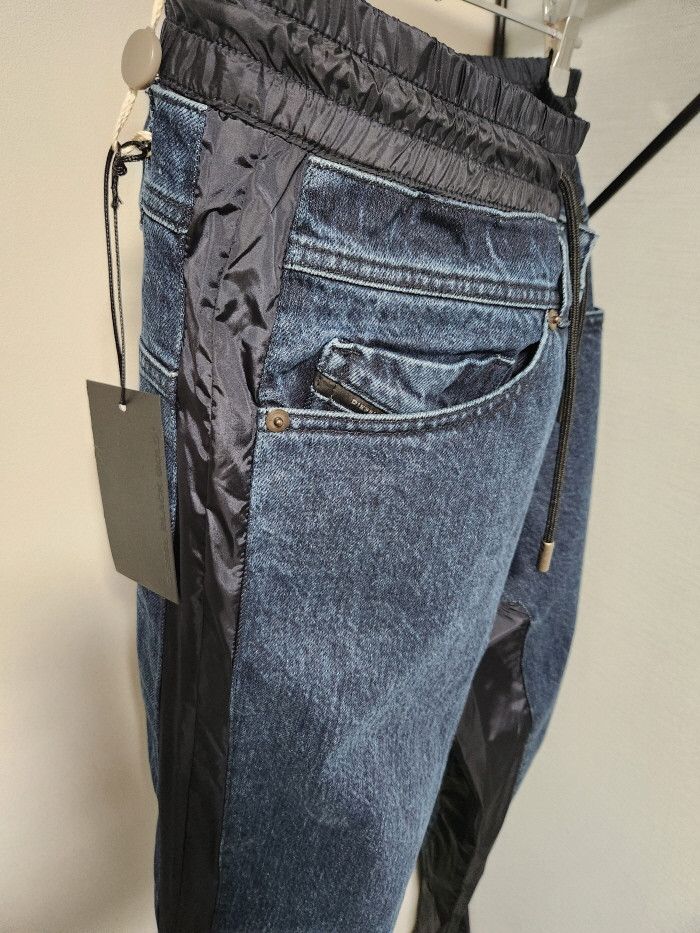 Diesel Black Gold Diesel Black Gold Denim and Nylon pants Size 27" / US 4 / IT 40 - 3 Thumbnail