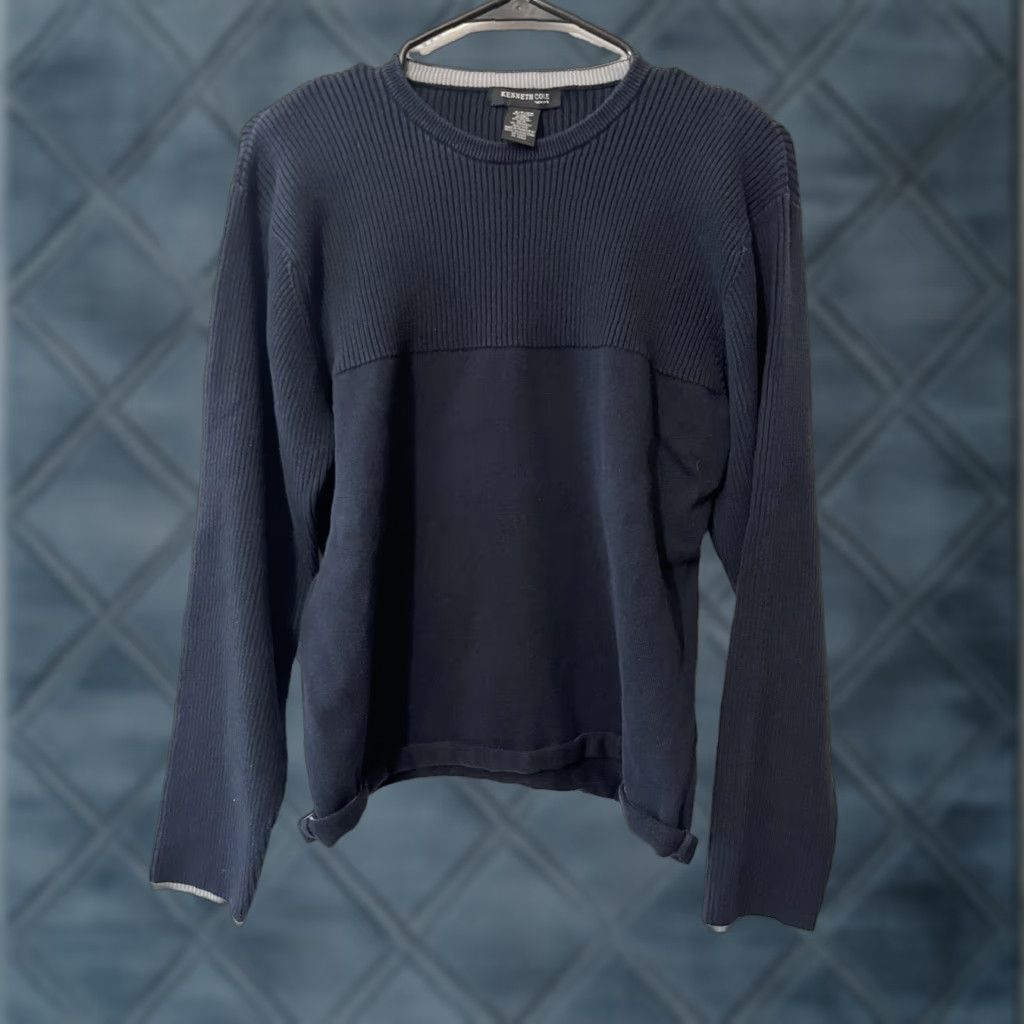 Kenneth Cole KENNETH COLE NY Knit Sweater Men’s Small Long Sleeve Black Crew Neck Rayon Blend Pullover Casual Regular Mens Small Black Knit Sweater Size US S / EU 44-46 / 1 - 1 Thumbnail