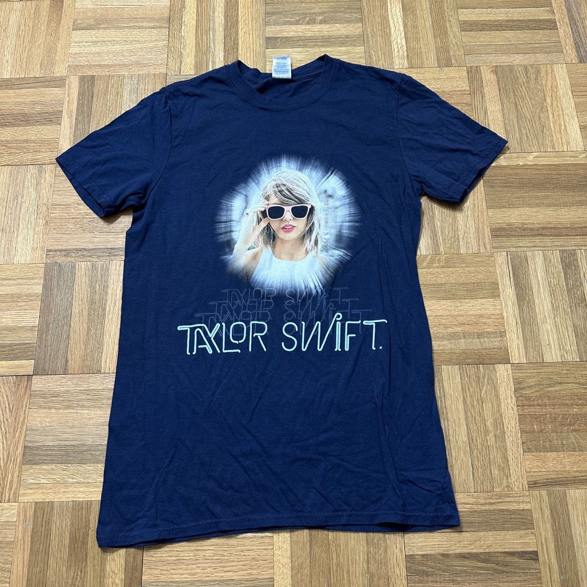 Gildan Taylor Swift 1989 tee Size US S / EU 44-46 / 1 - 1 Thumbnail