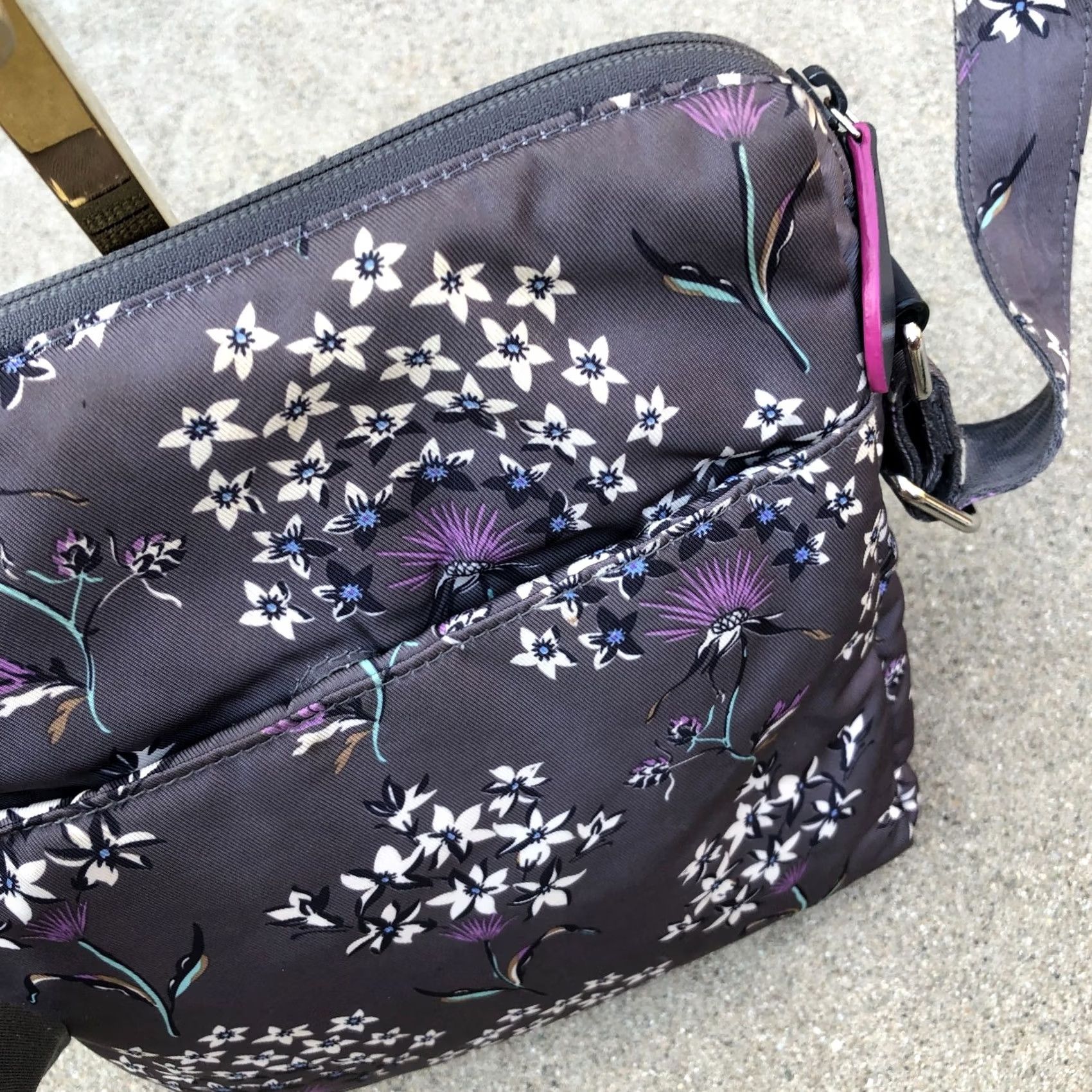 Vera Bradley VERA BRADLEY Floral Crossbody Purse Purple Shoulder Bag Women's Zipper Bag Crossbody Purse Purple Pattern Floral 11" W x 10" H Medium Violet Womens Size ONE SIZE - 4 Thumbnail
