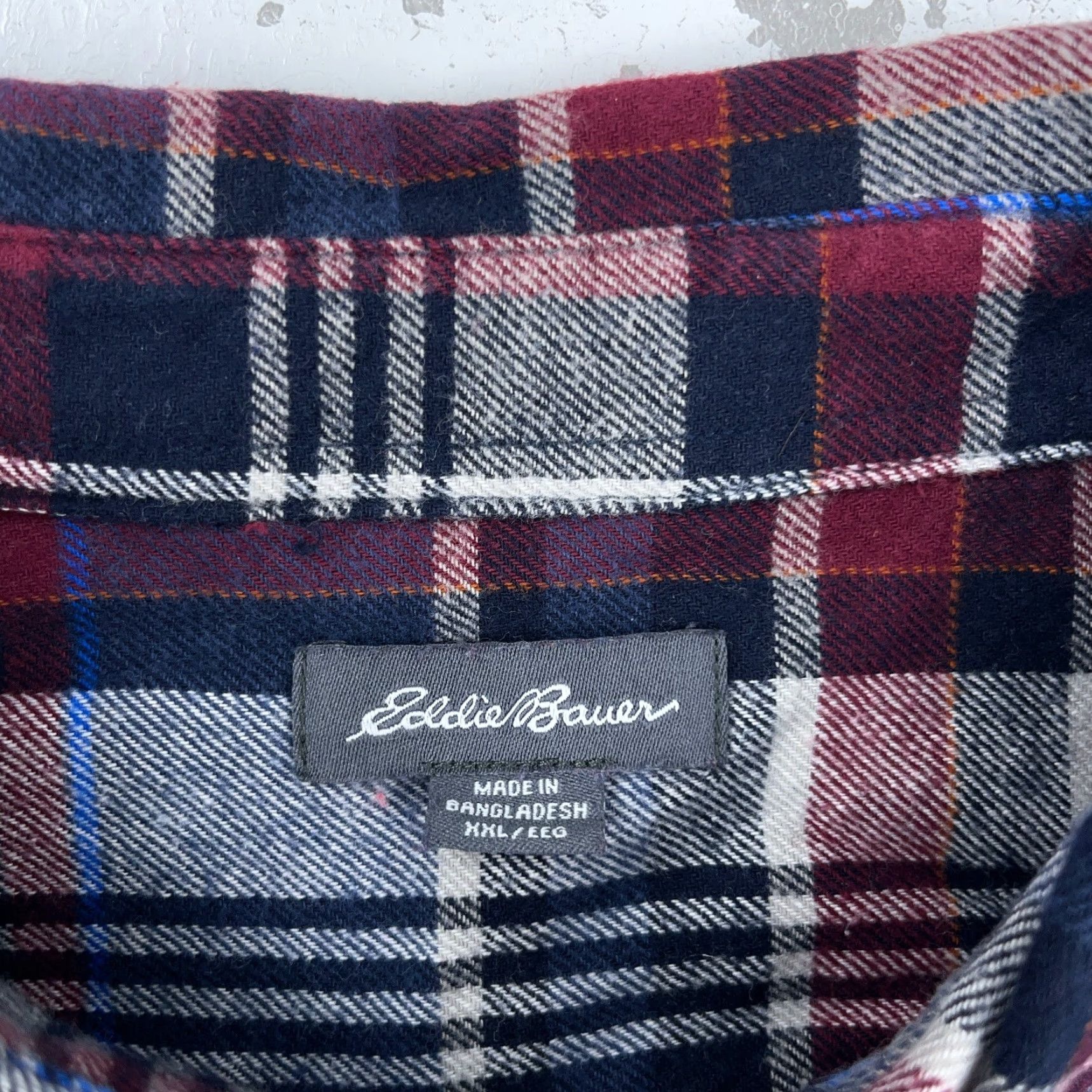 Eddie Bauer Eddie Bauer Shirt Men XL Blue Red Plaid Button-Up Tartan Flannel Casual Workwear Carded Button-Down Universal Slimming All Seasons Carded Mens Size US XL / EU 56 / 4 - 4 Thumbnail