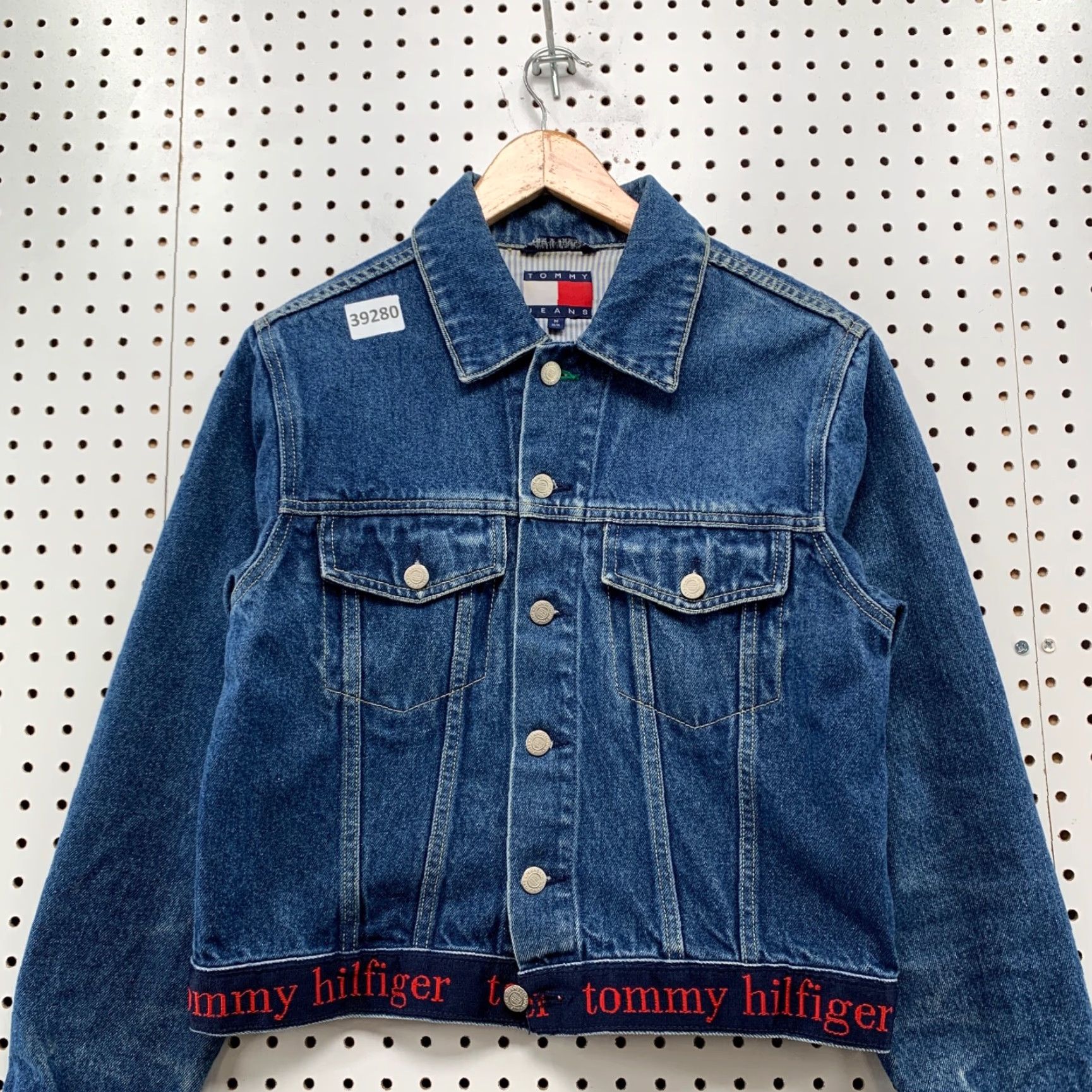 Tommy Hilfiger VINTAGE Tommy Hilfiger Denim Trucker Crop Jacket Womens Medium Blue Spellout Y2K Size M / US 6-8 / IT 42-44 - 3 Thumbnail