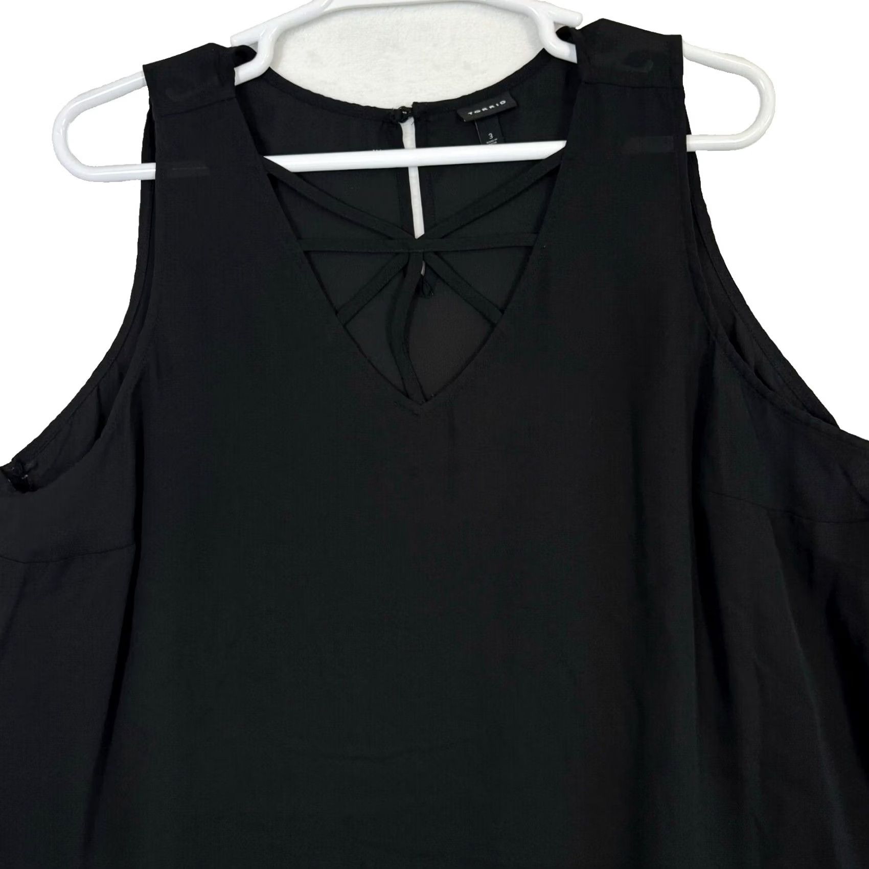 Torrid Torrid Tank Top Women’s 3 Black Georgette Strappy V-Neck 100% Polyester W 324 Tank Top Women’s Black 3 Torrid V-Neck Georgette Strappy Tank Top Size XS / US 0-2 / IT 36-38 - 3 Thumbnail
