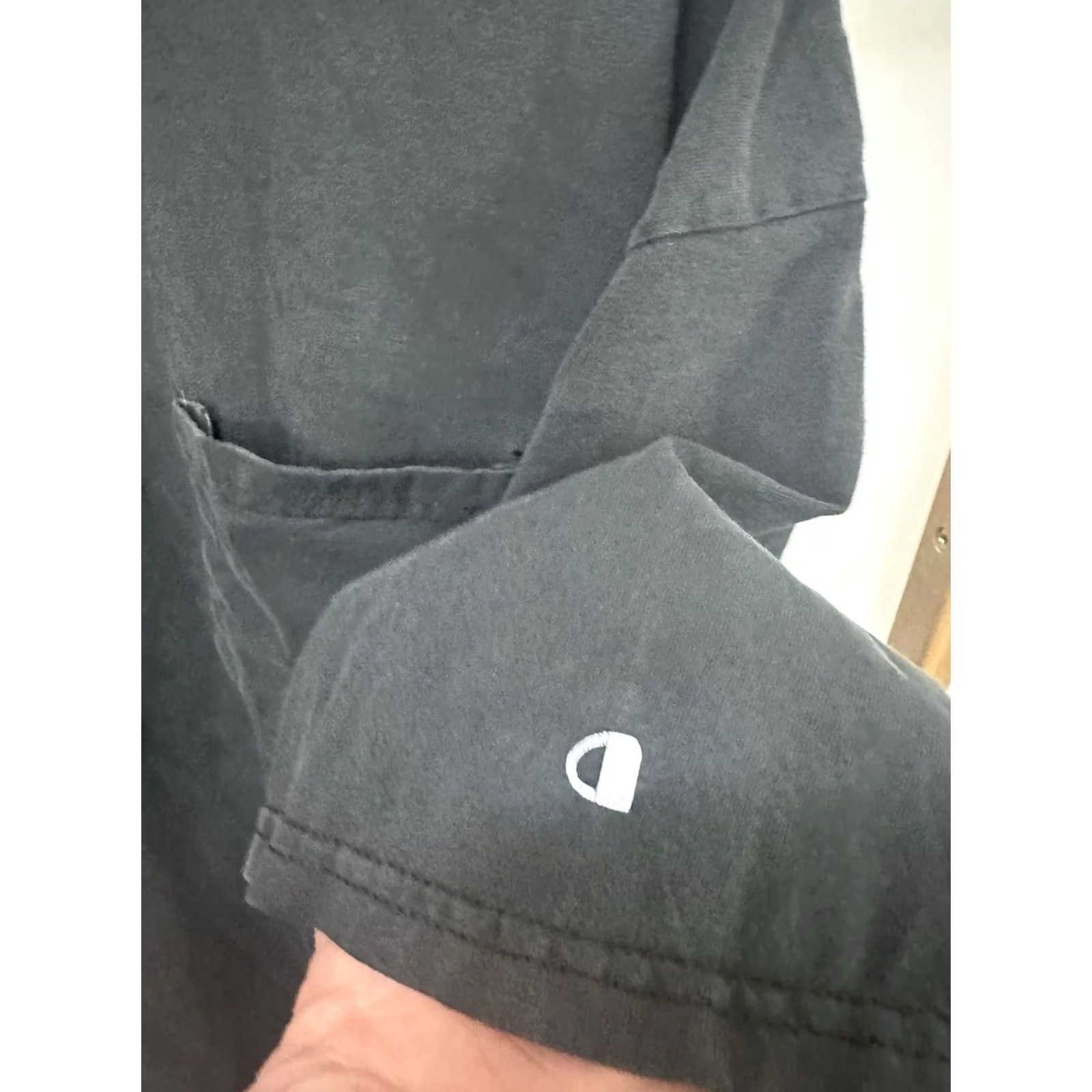 Champion VTG Worn Sun Faded Black Pocket Front T-Shirt XL Mens Grunge Workwear Short Sleeve Shirt Black Pocket Front Shirt 90s Size US XL / EU 56 / 4 - 4 Thumbnail